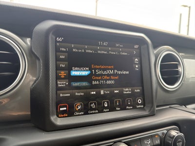 2023 Jeep Wrangler 4-Door Sahara 4x4