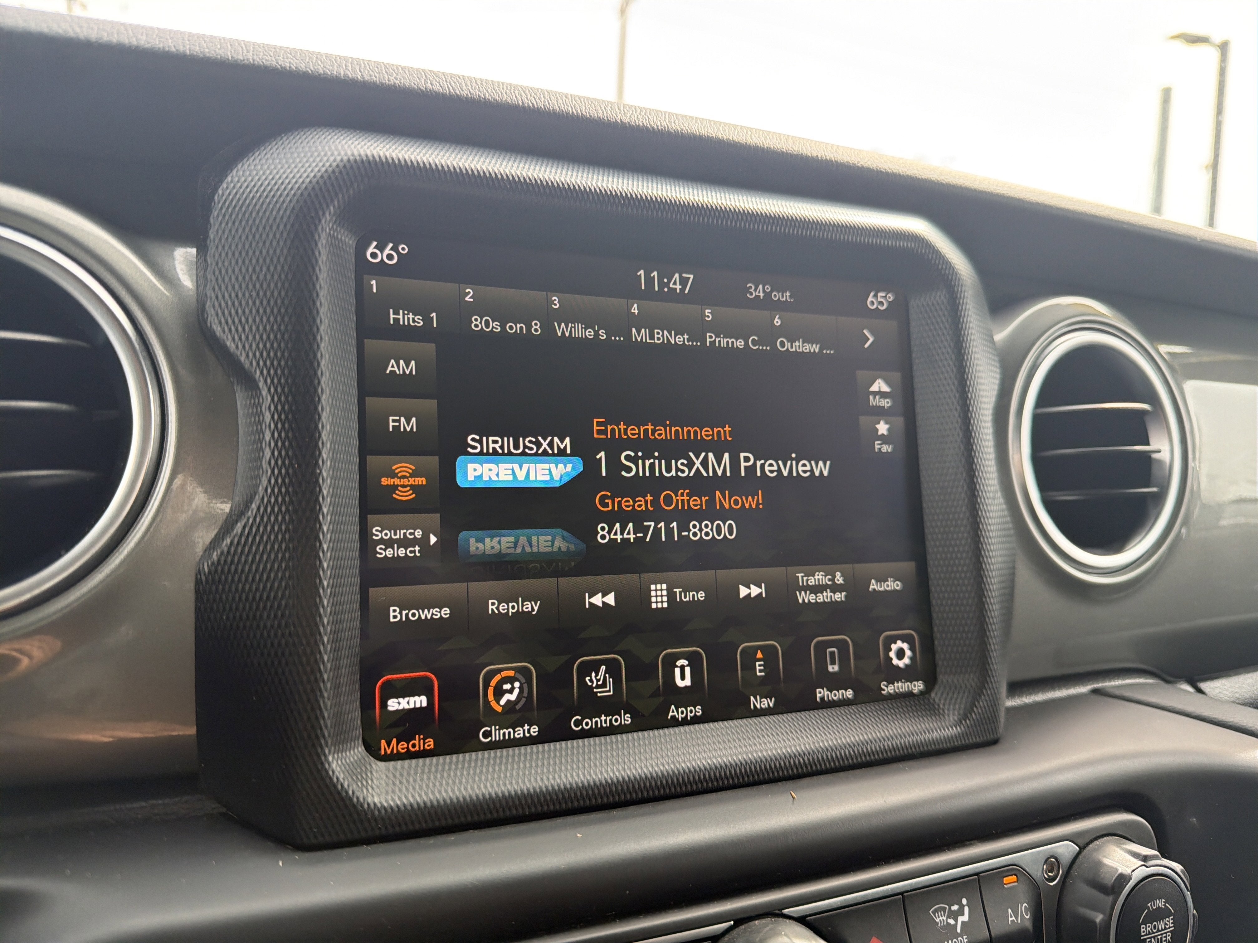 2023 Jeep Wrangler 4-Door Sahara 4x4