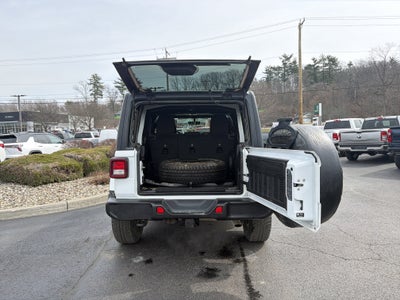 2023 Jeep Wrangler 4-Door Sahara 4x4