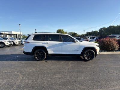 2023 Jeep Grand Cherokee L Altitude 4x4