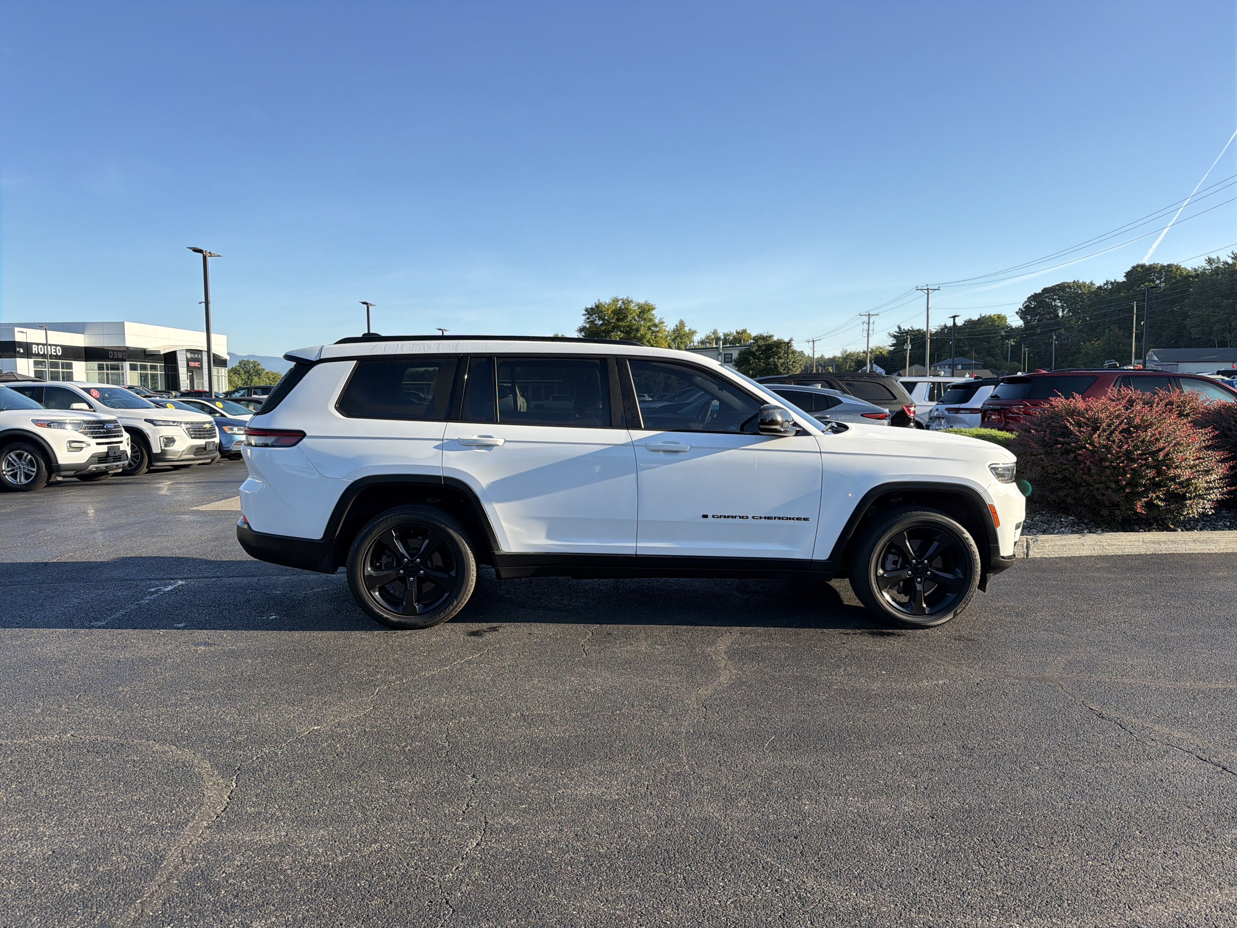 2023 Jeep Grand Cherokee L Altitude 4x4