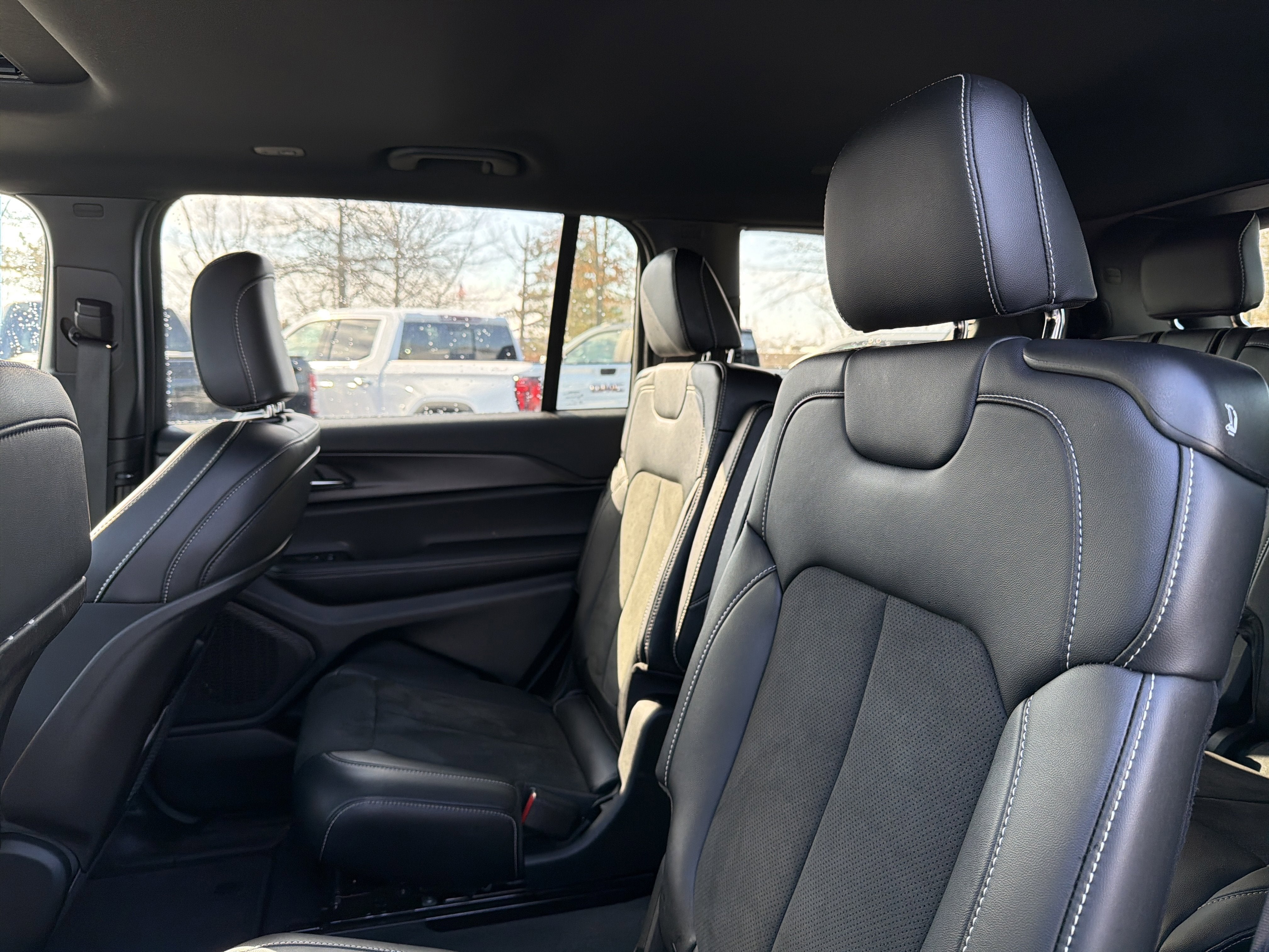 2025 Jeep Grand Cherokee L Altitude X 4x4