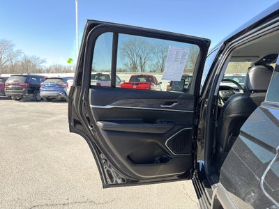 2022 Jeep Grand Cherokee L Limited 4x4