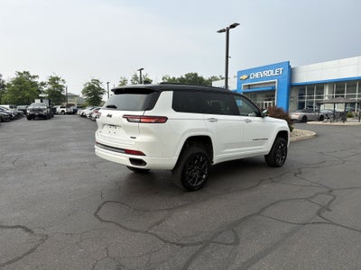2023 Jeep Grand Cherokee L Summit 4x4