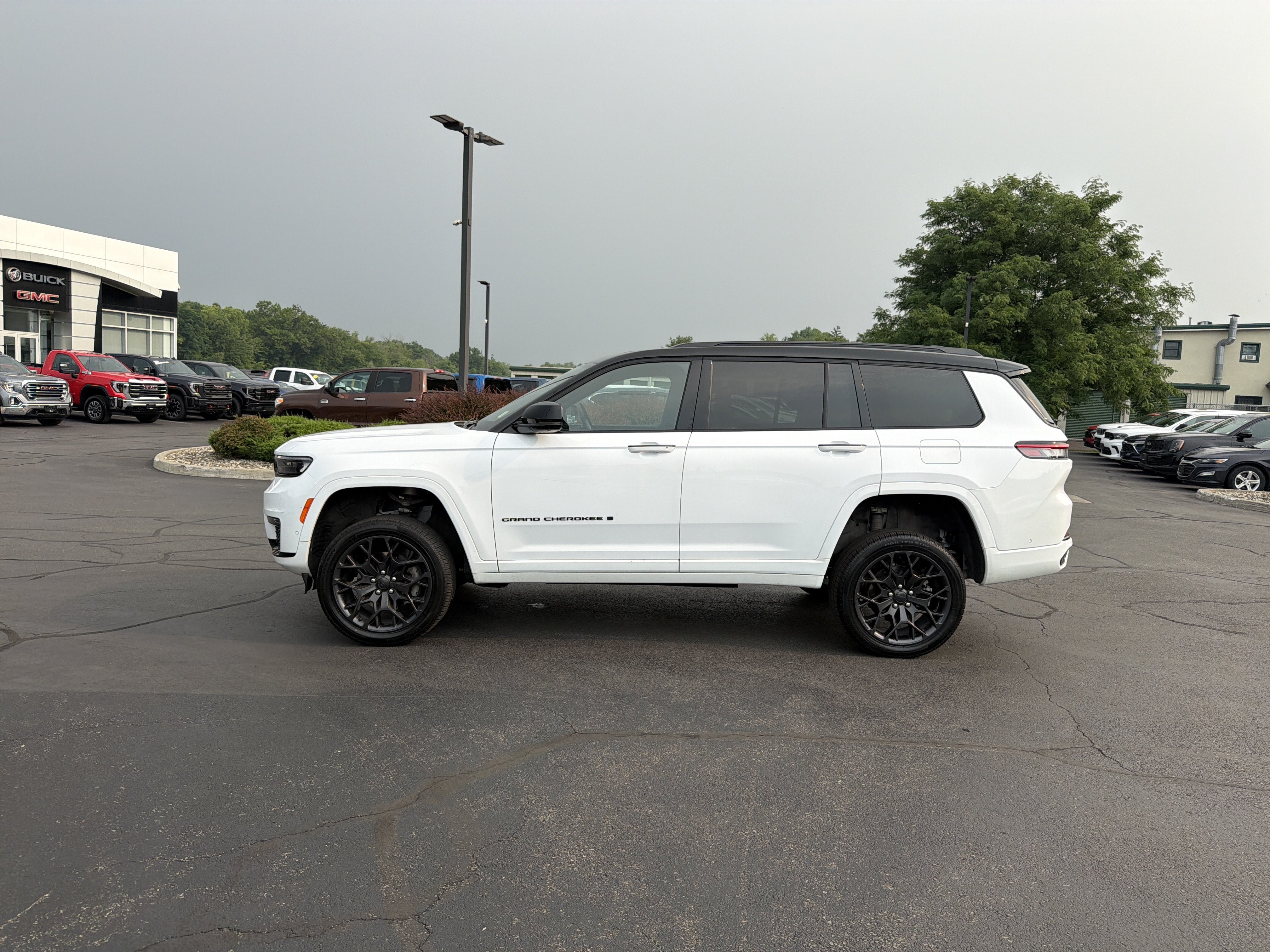 2023 Jeep Grand Cherokee L Summit 4x4