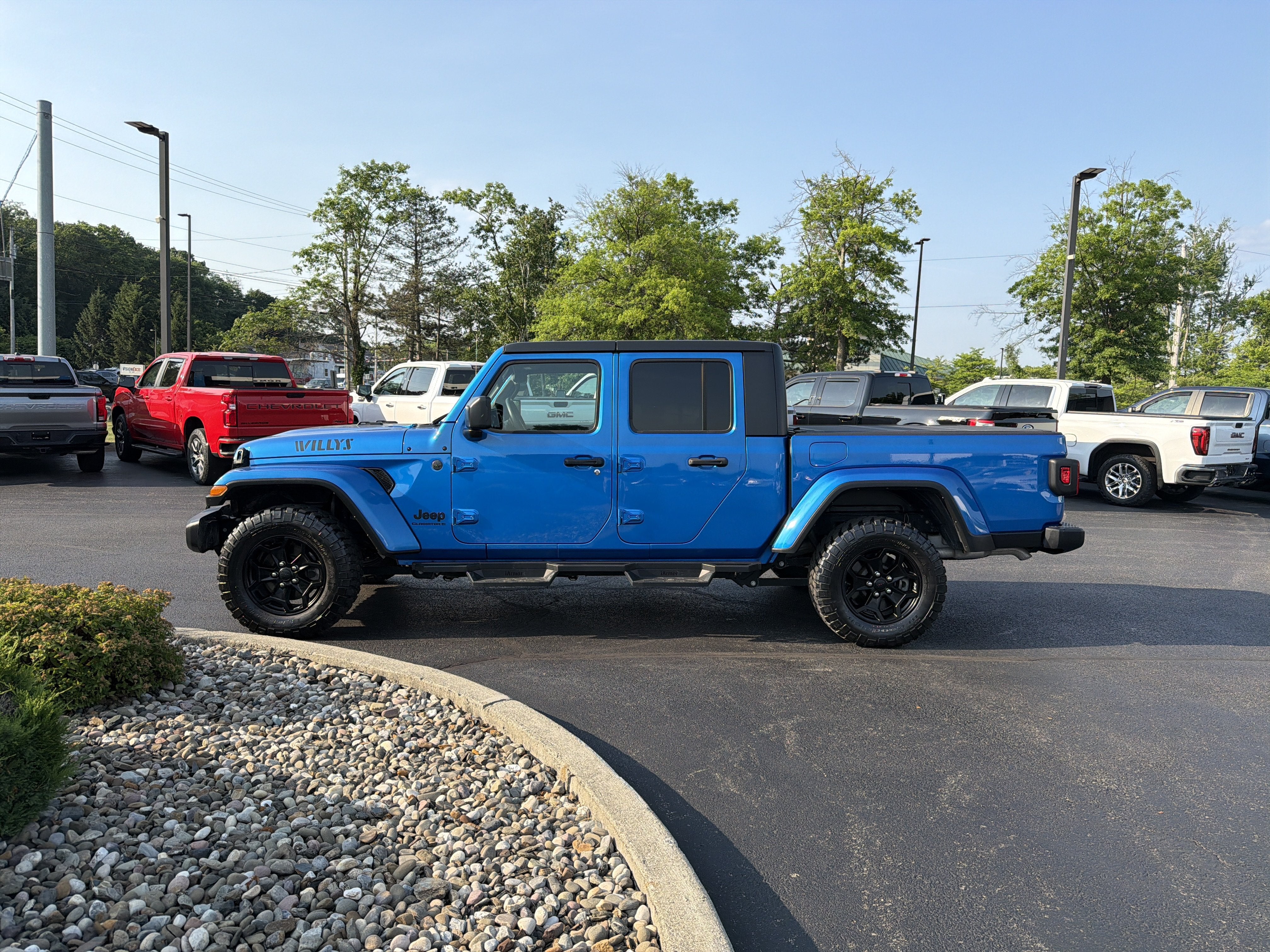2023 Jeep Gladiator Willys 4x4
