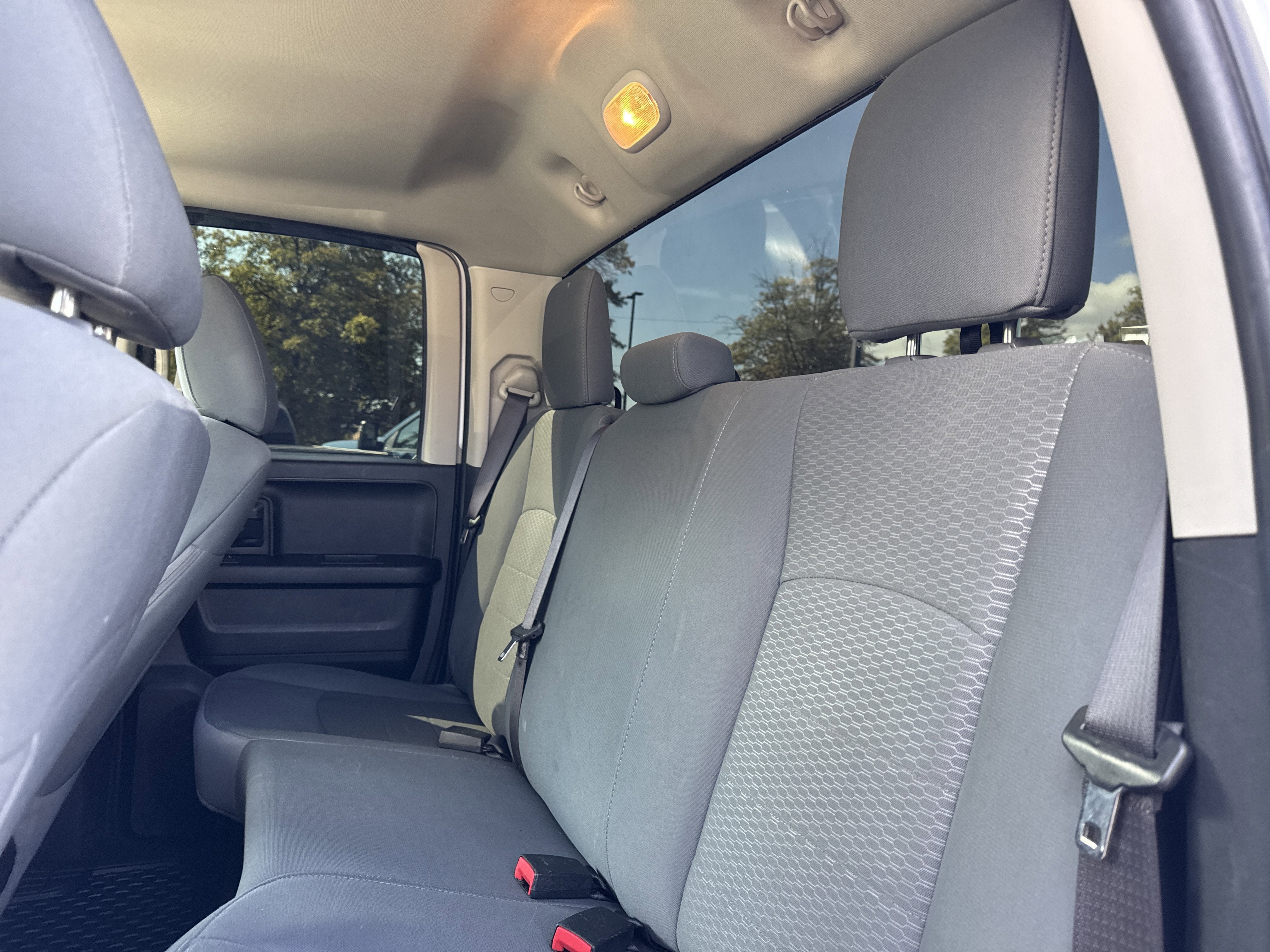 2019 RAM 1500 Classic Express Quad Cab 4x4 6'4" Box