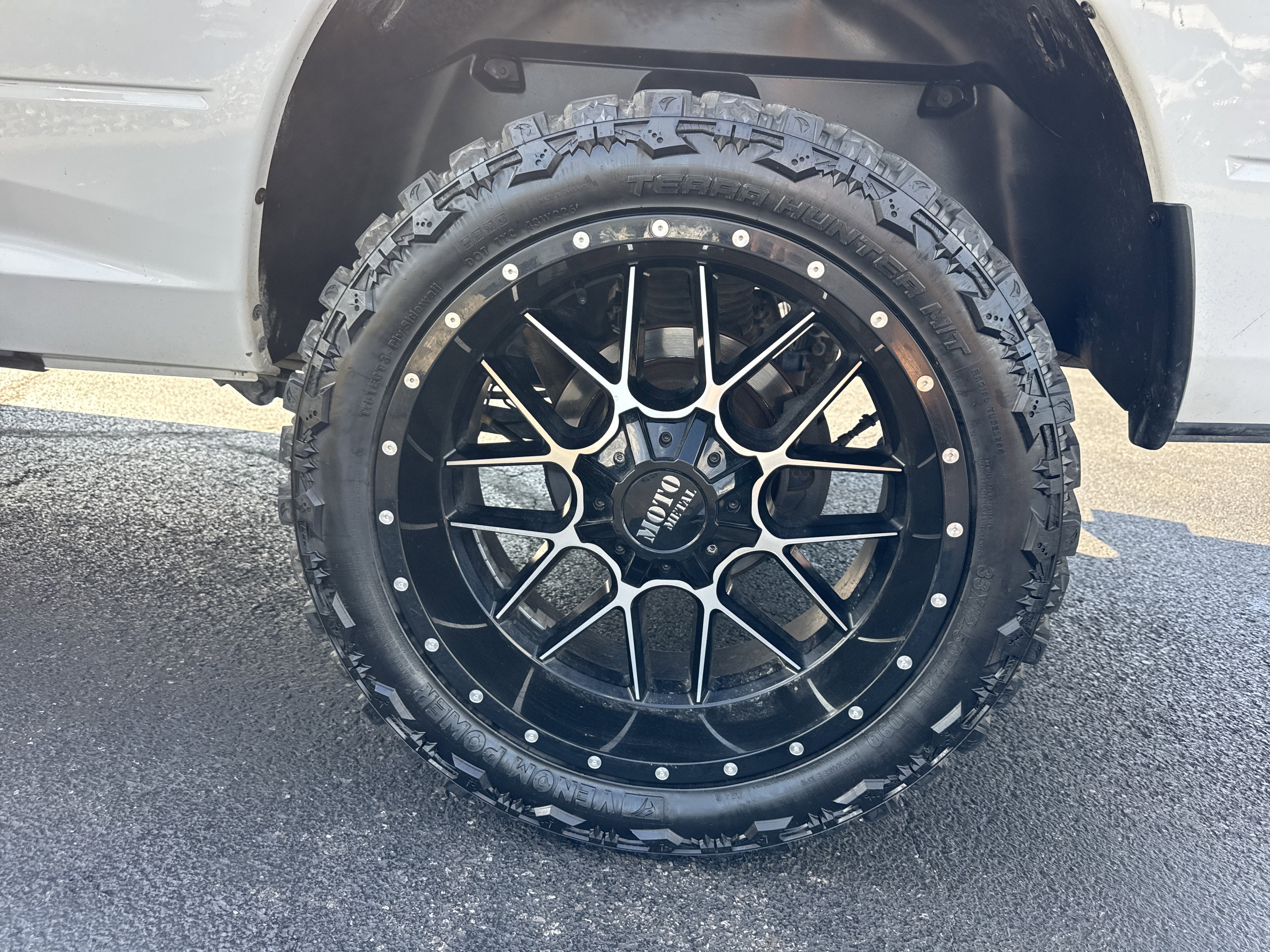 2019 RAM 1500 Classic Express Quad Cab 4x4 6'4" Box