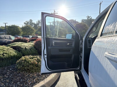 2019 RAM 1500 Classic Warlock Quad Cab 4x4 6'4" Box