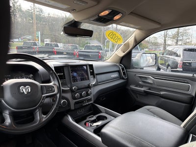 2020 RAM 1500 Big Horn Crew Cab 4x4 5'7" Box