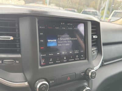 2020 RAM 1500 Big Horn Crew Cab 4x4 5'7" Box