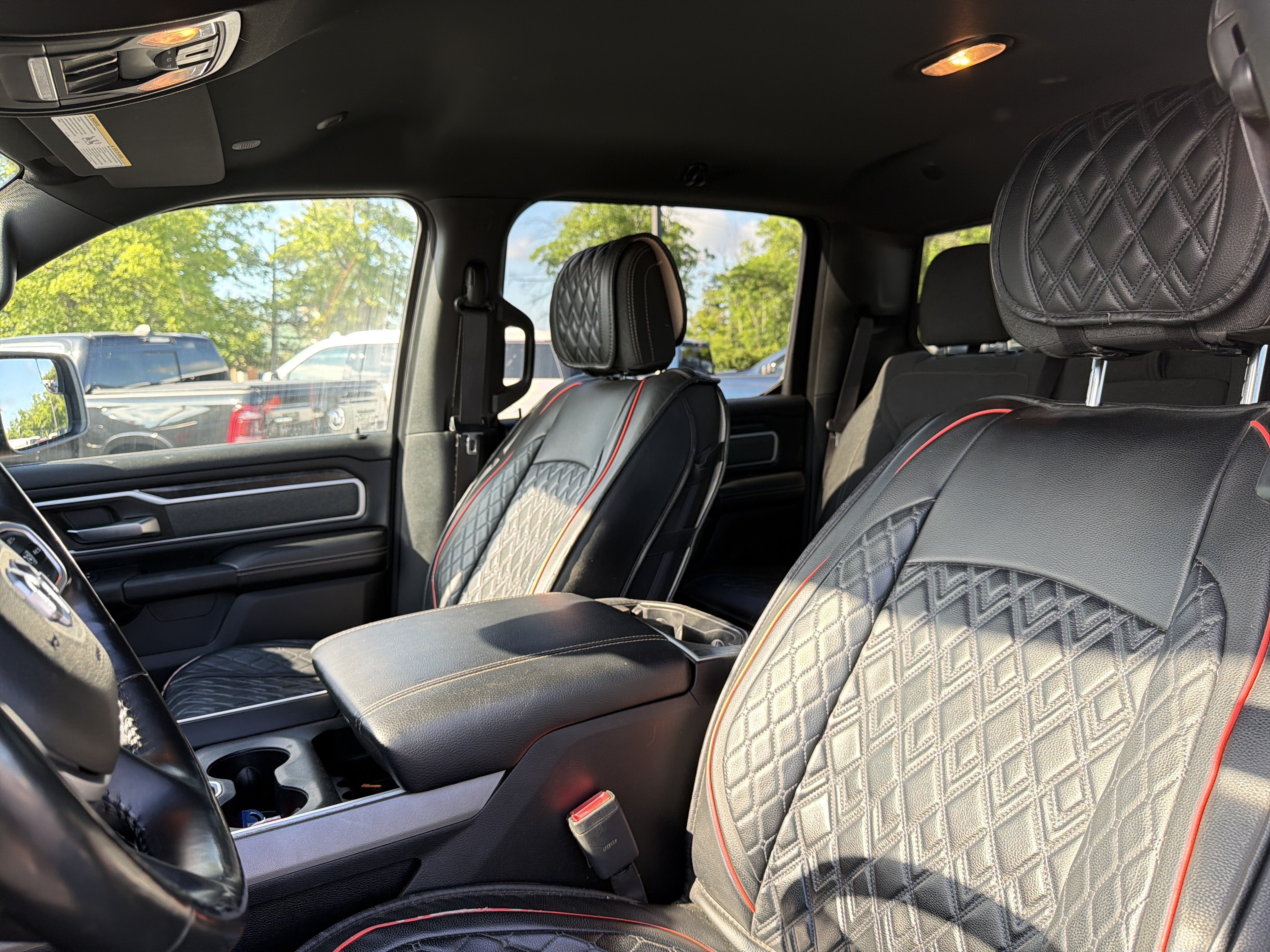 2020 RAM 1500 Big Horn Crew Cab 4x4 5'7" Box