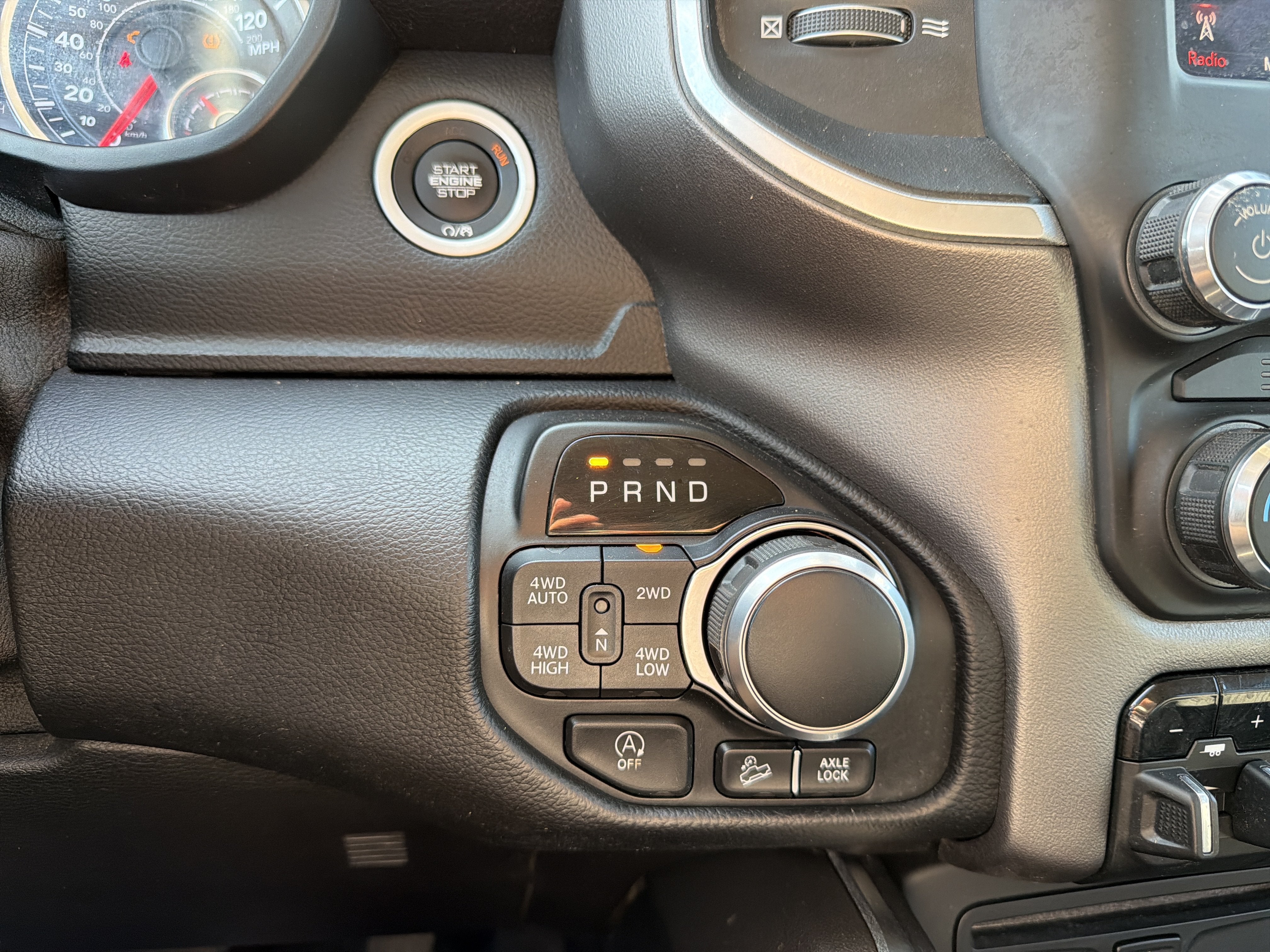 2019 RAM 1500 Big Horn/Lone Star Crew Cab 4x4 5'7" Box