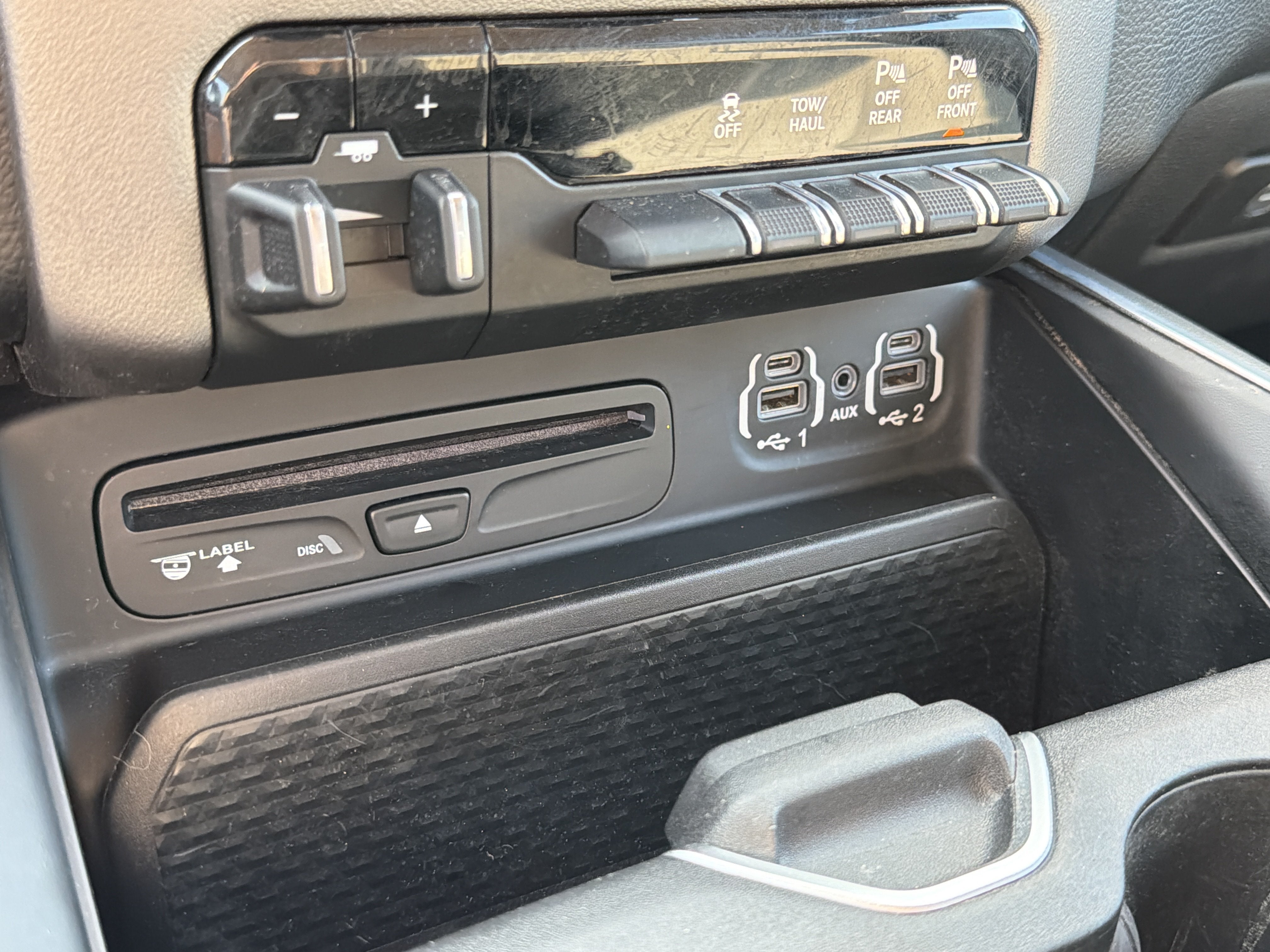 2019 RAM 1500 Big Horn/Lone Star Crew Cab 4x4 5'7" Box