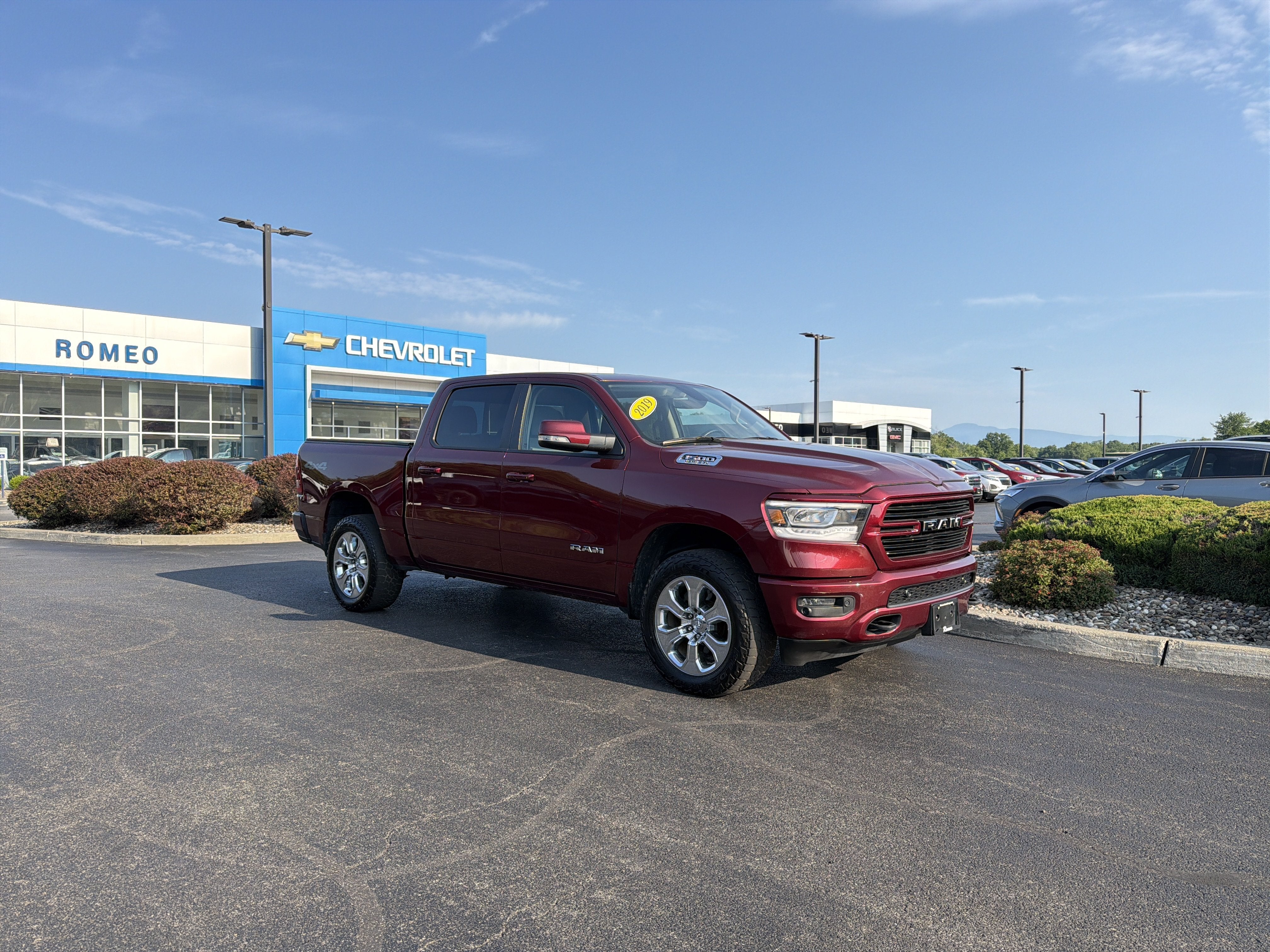 2019 RAM 1500 Big Horn/Lone Star Crew Cab 4x4 5'7" Box