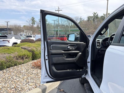 2021 RAM 1500 Big Horn Crew Cab 4x4 5'7" Box