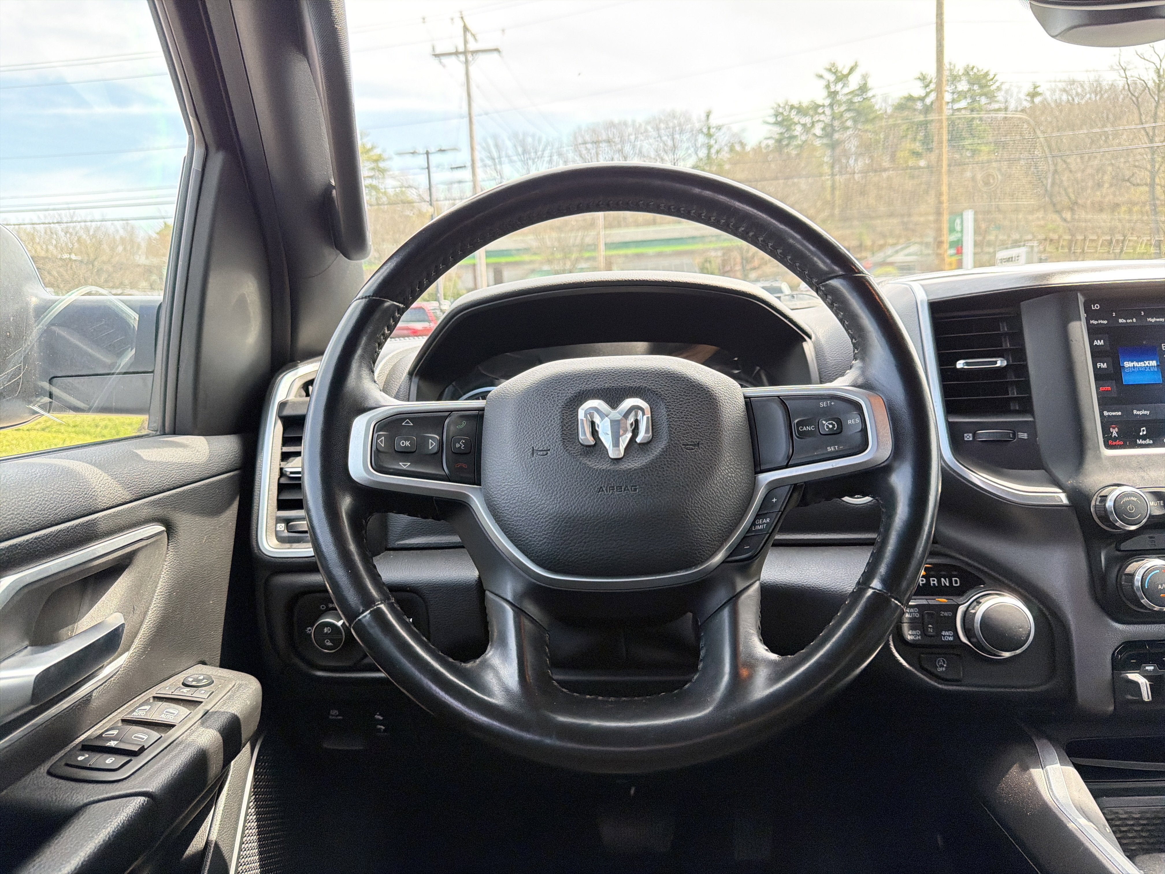 2021 RAM 1500 Big Horn Crew Cab 4x4 5'7" Box