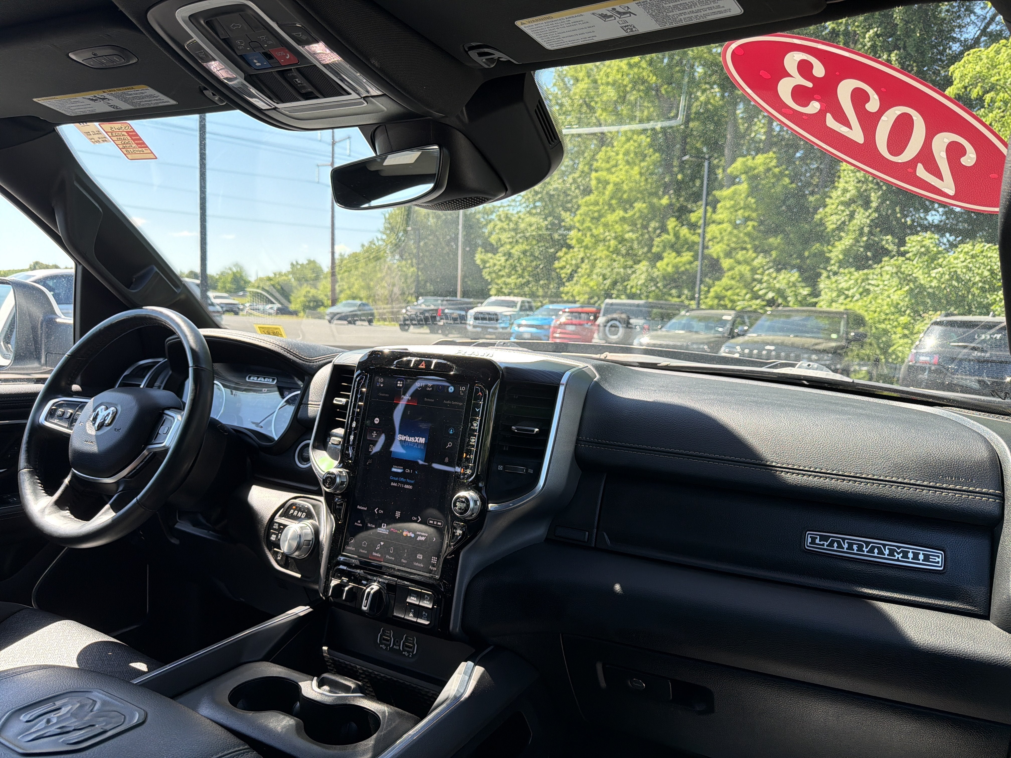 2023 RAM 1500 Laramie Crew Cab 4x4 5'7" Box
