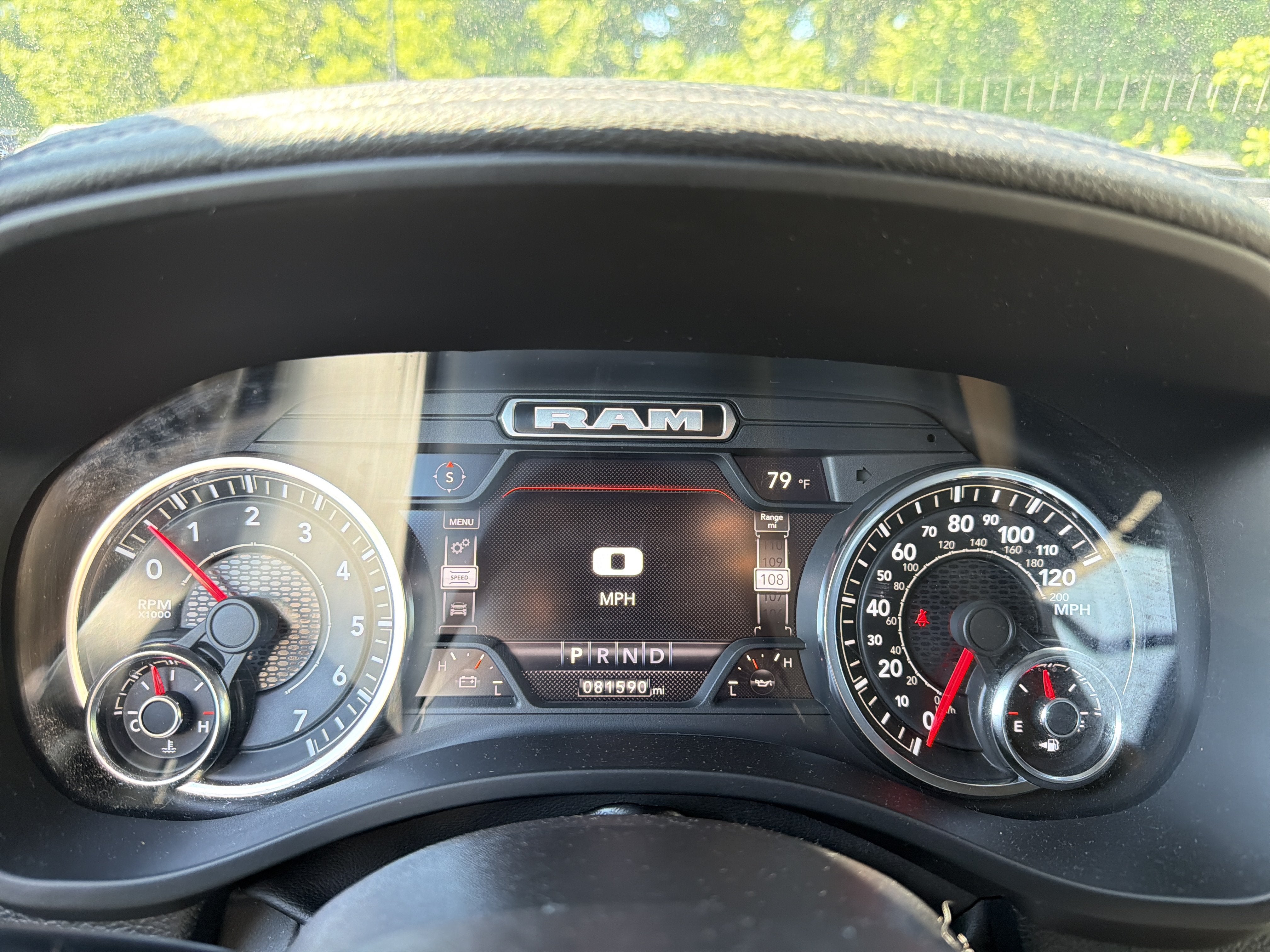 2023 RAM 1500 Laramie Crew Cab 4x4 5'7" Box