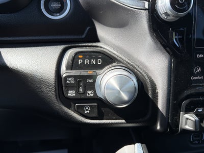 2023 RAM 1500 Laramie Crew Cab 4x4 5'7" Box