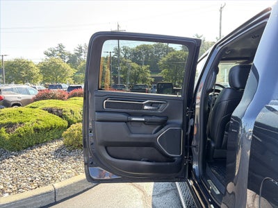2021 RAM 1500 Laramie Crew Cab 4x4 5'7" Box