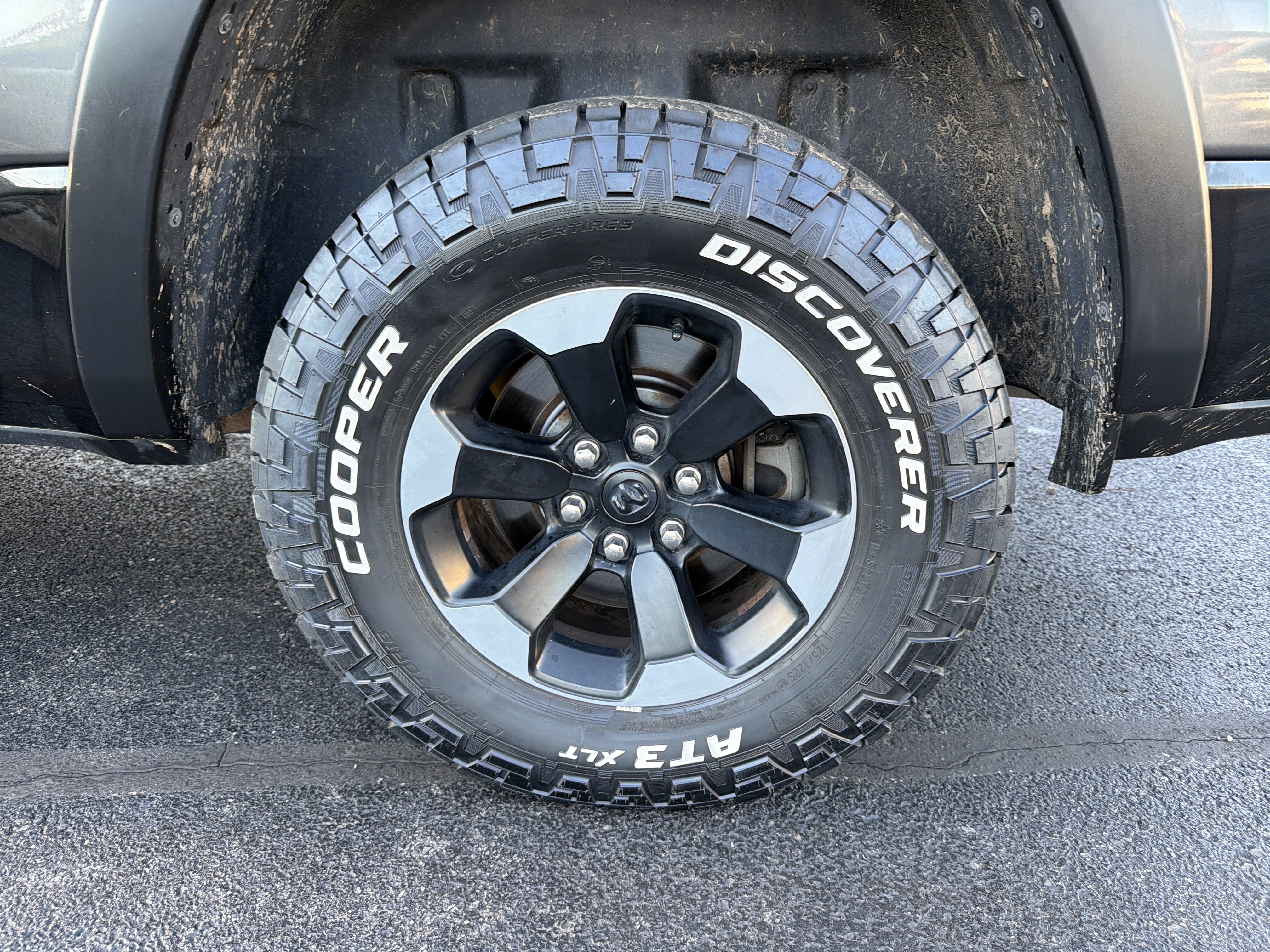 2019 RAM 1500 Rebel Crew Cab 4x4 5'7" Box
