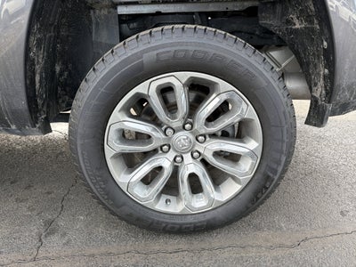 2021 RAM 1500 Laramie Crew Cab 4x4 6'4" Box