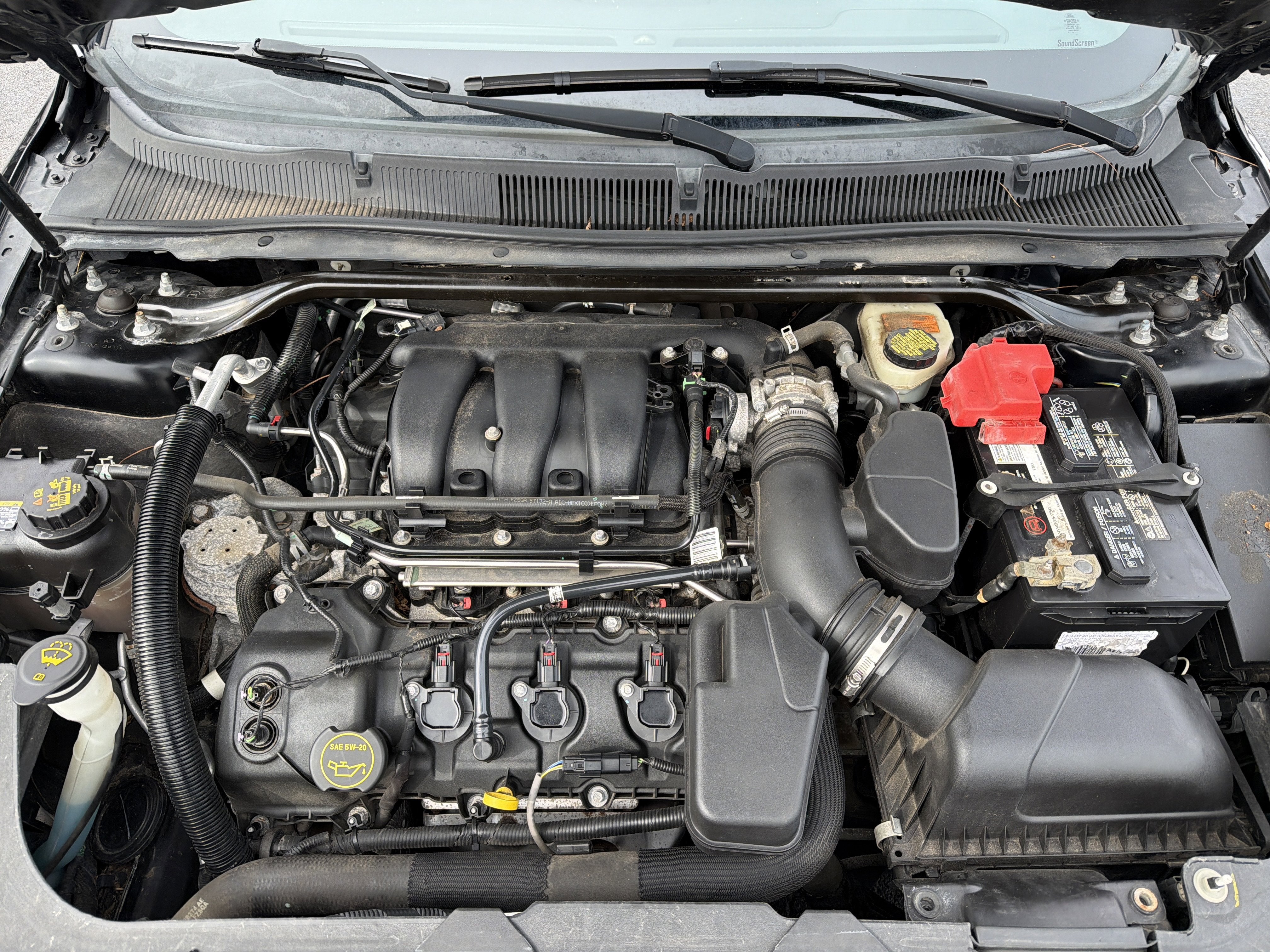 2016 Ford Taurus SEL