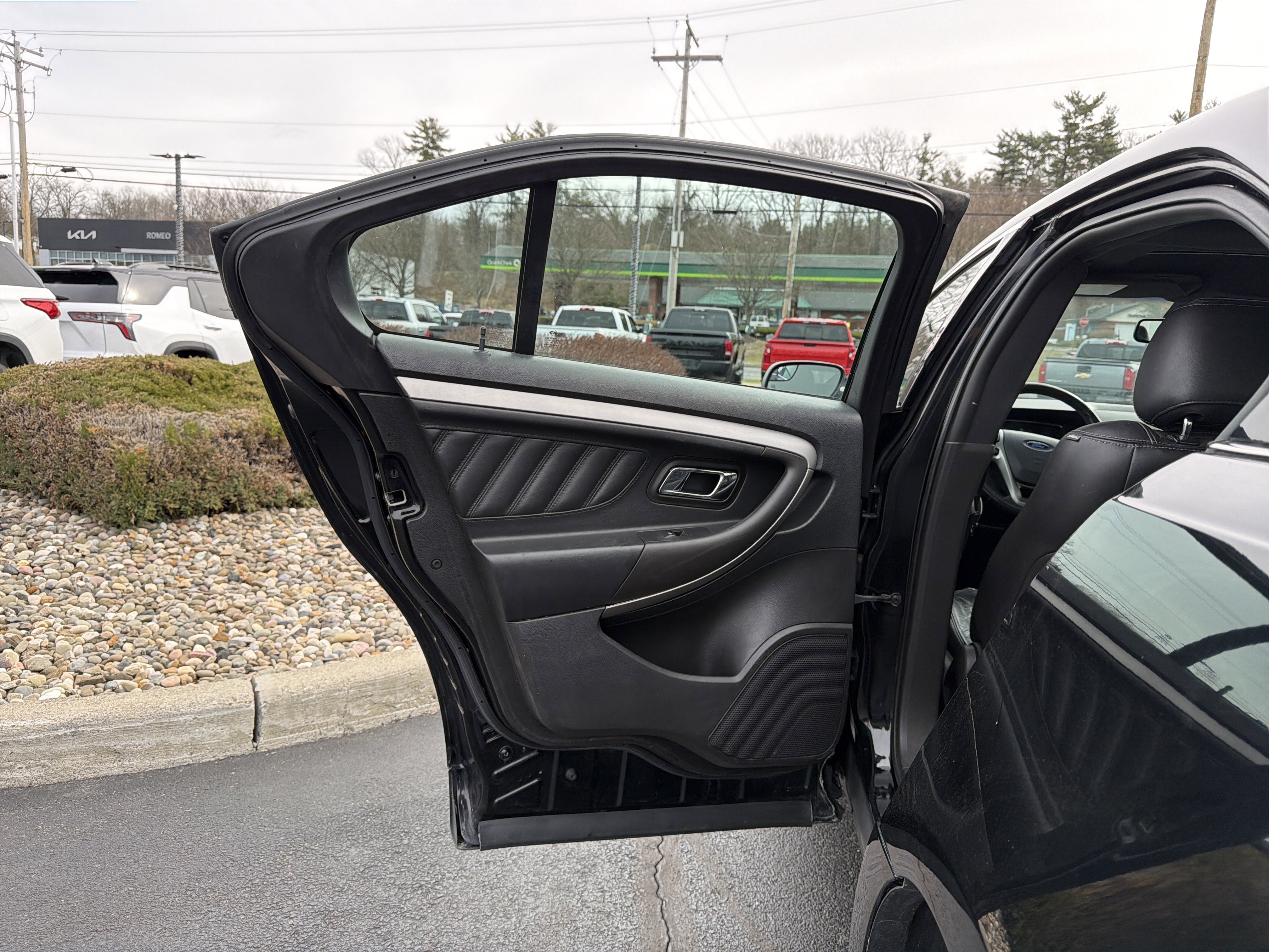 2016 Ford Taurus SEL