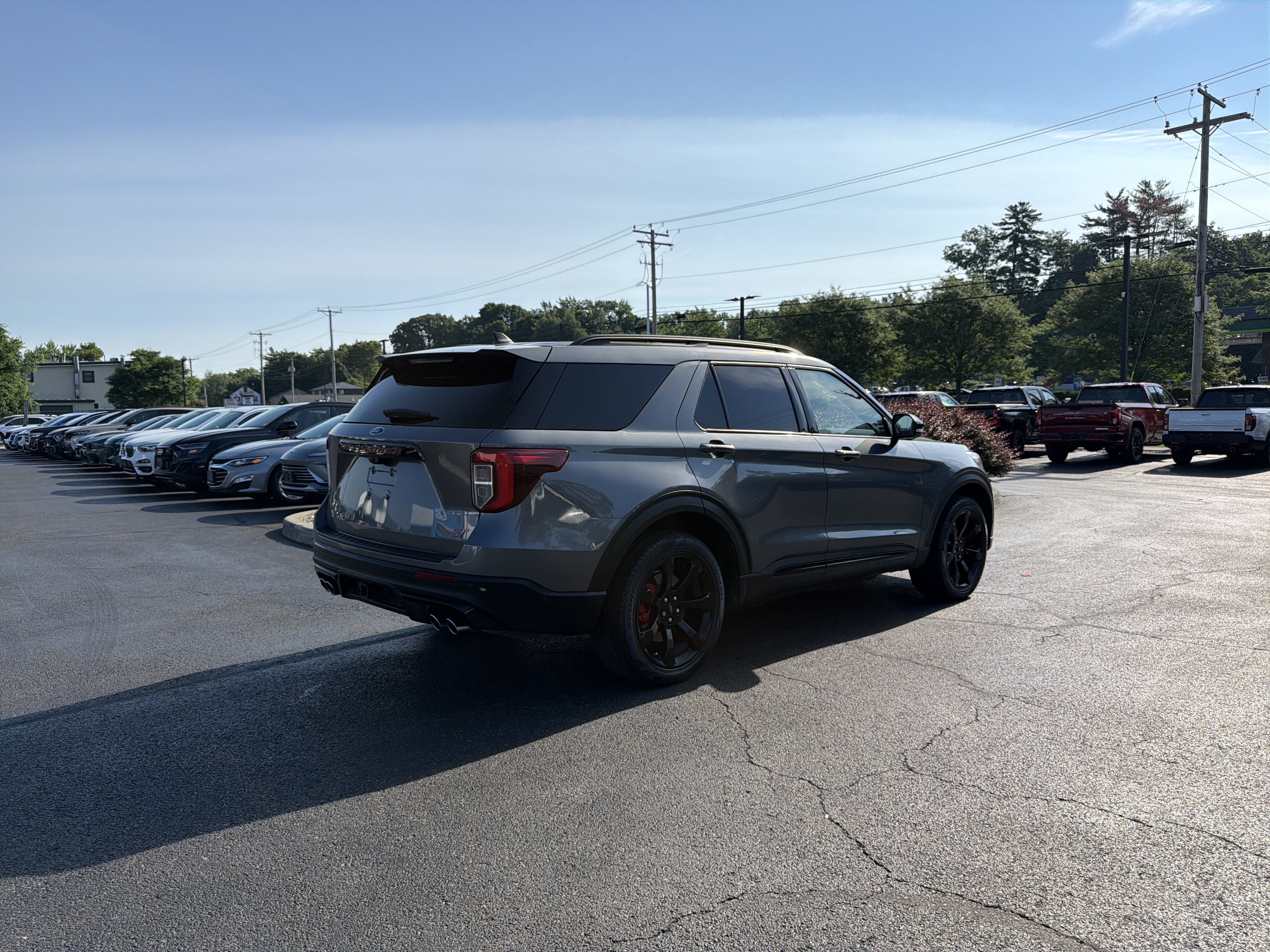 2021 Ford Explorer ST