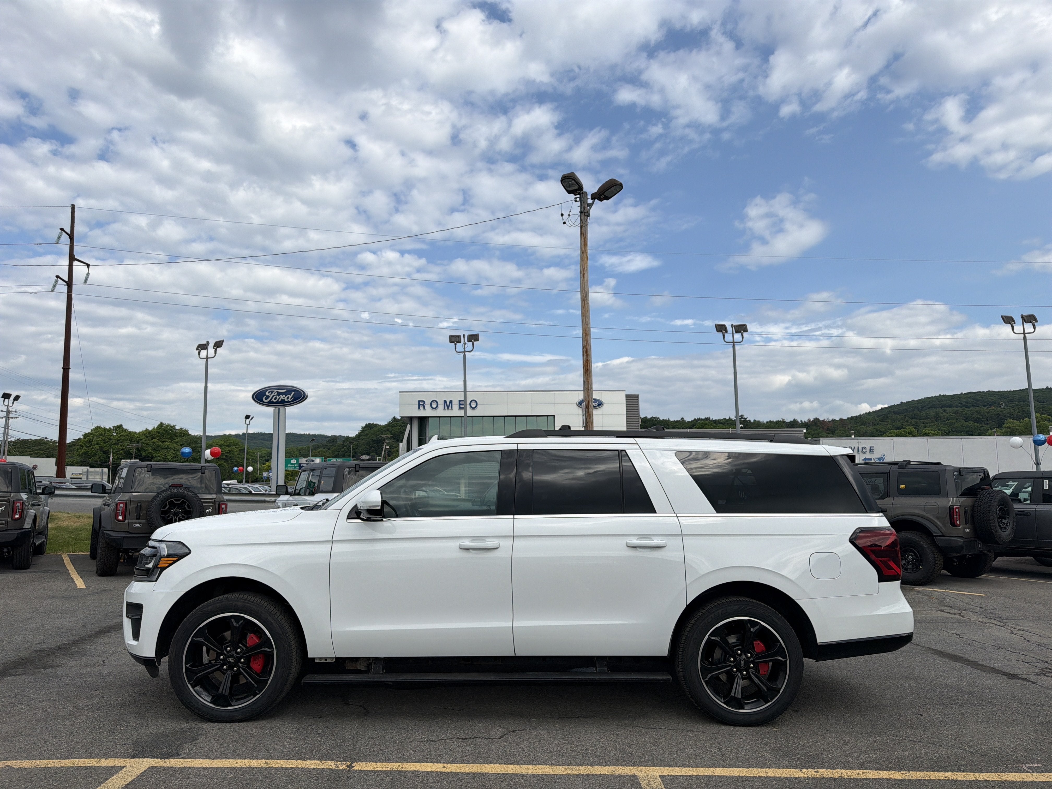 2022 Ford Expedition Limited MAX