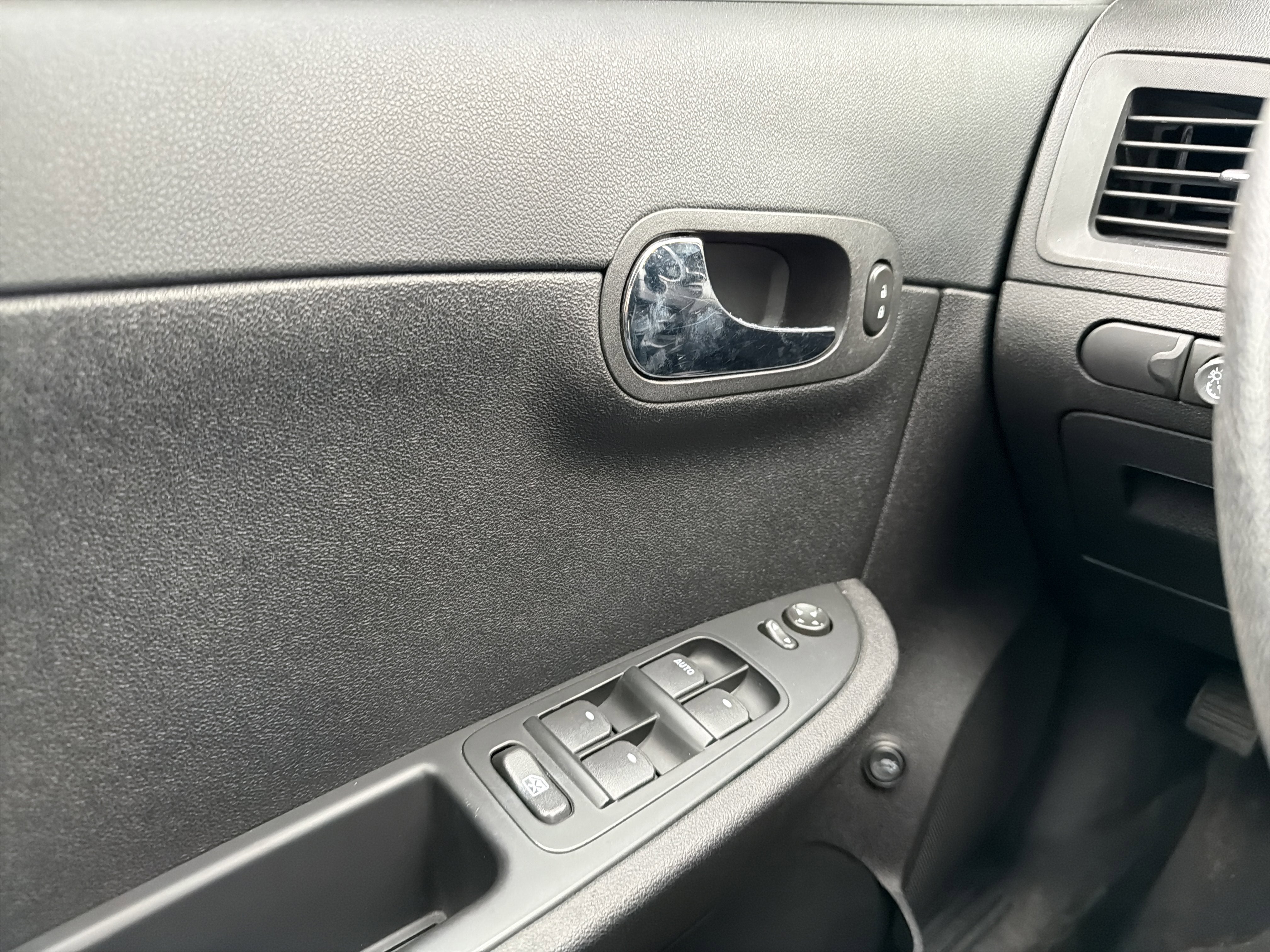 2010 Chevrolet Malibu LT w/1LT