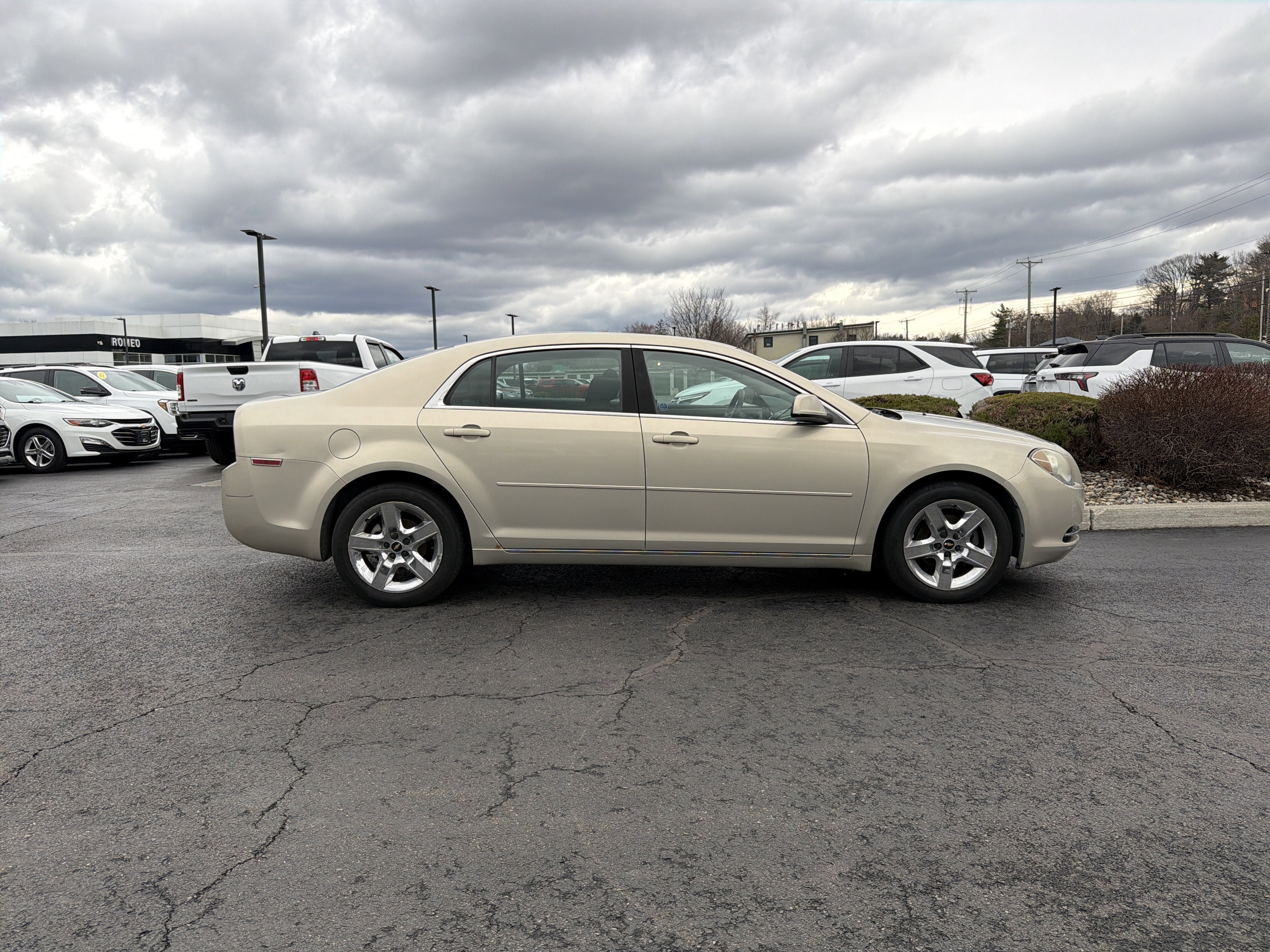 2010 Chevrolet Malibu LT w/1LT