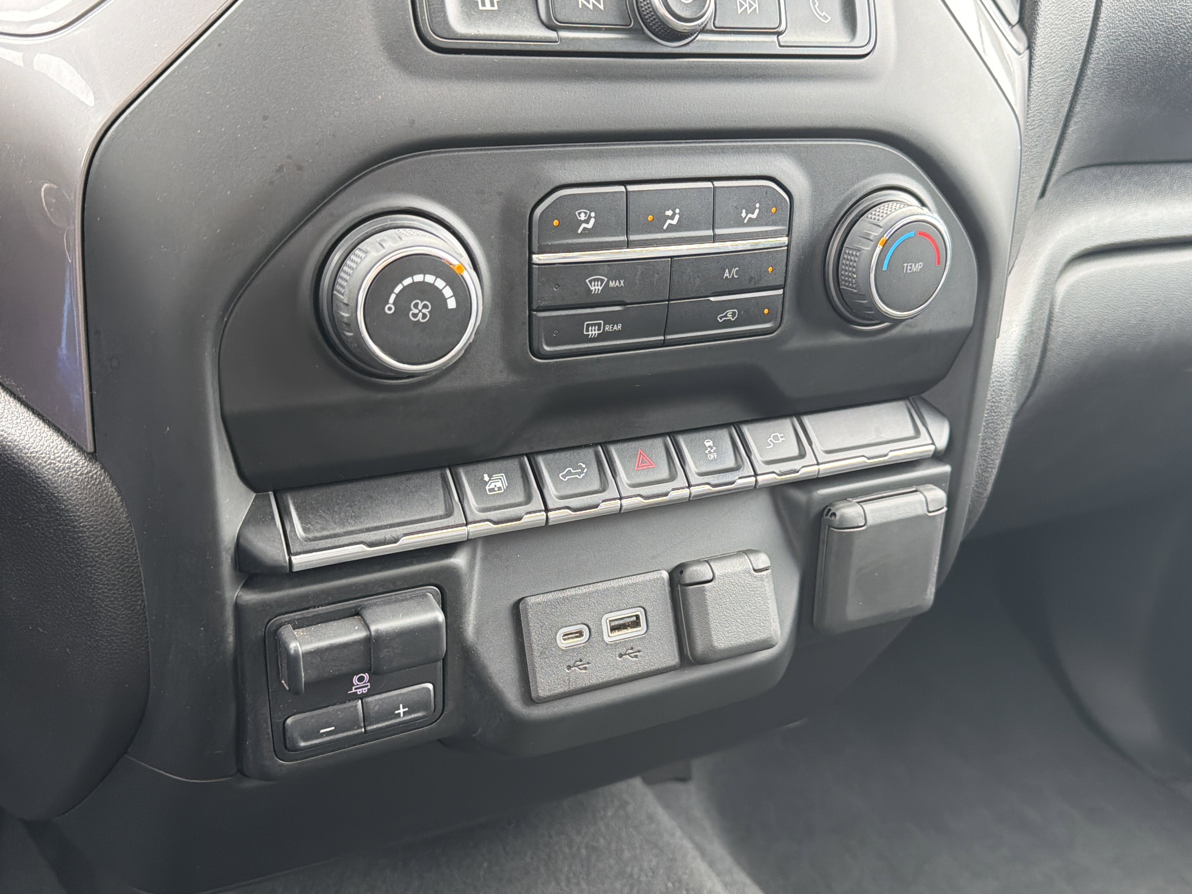 2022 Chevrolet Silverado 2500 HD Custom