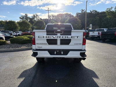 2023 Chevrolet Silverado 1500 Custom