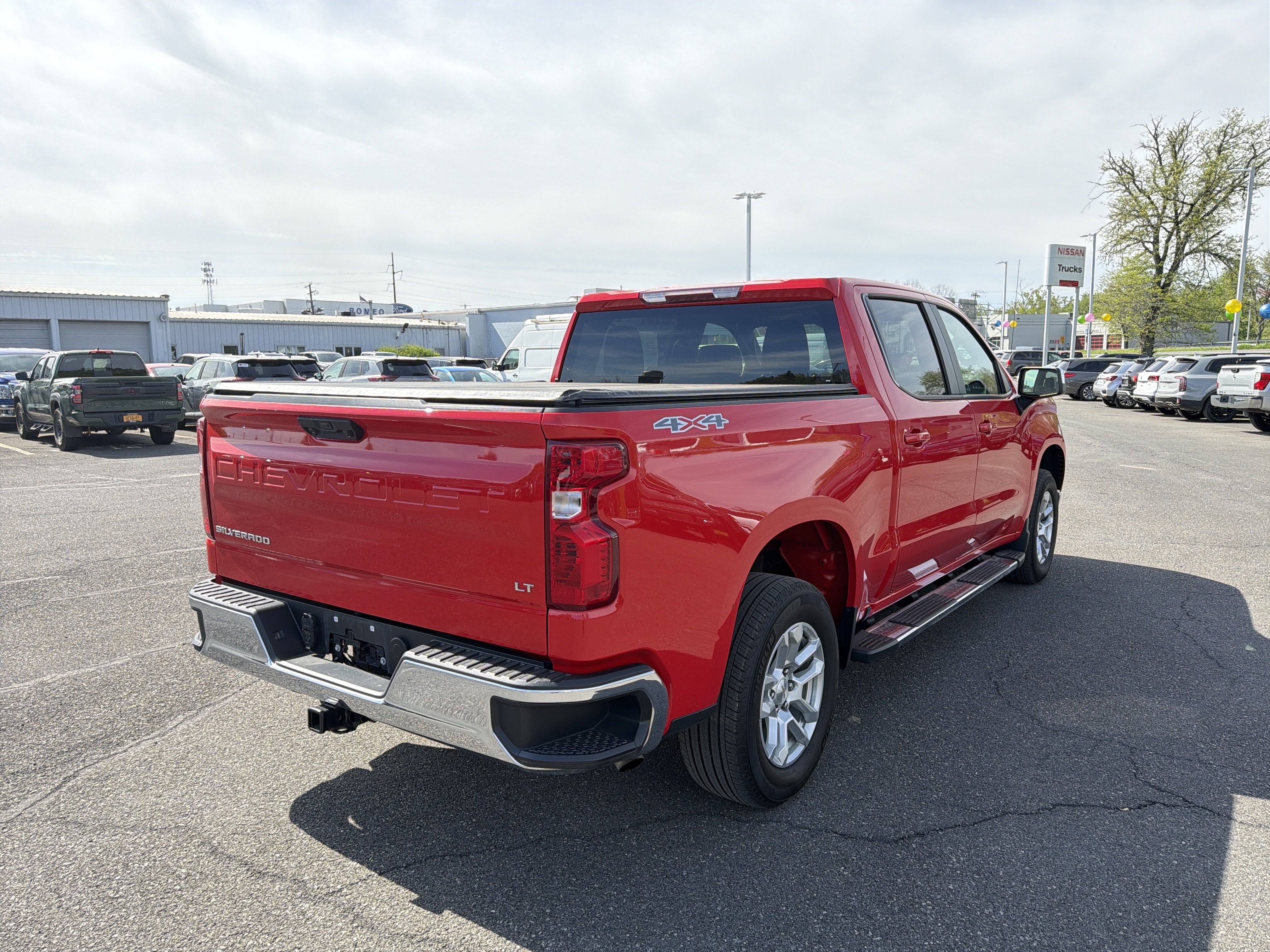 2024 Chevrolet Silverado 1500 LT (2FL)