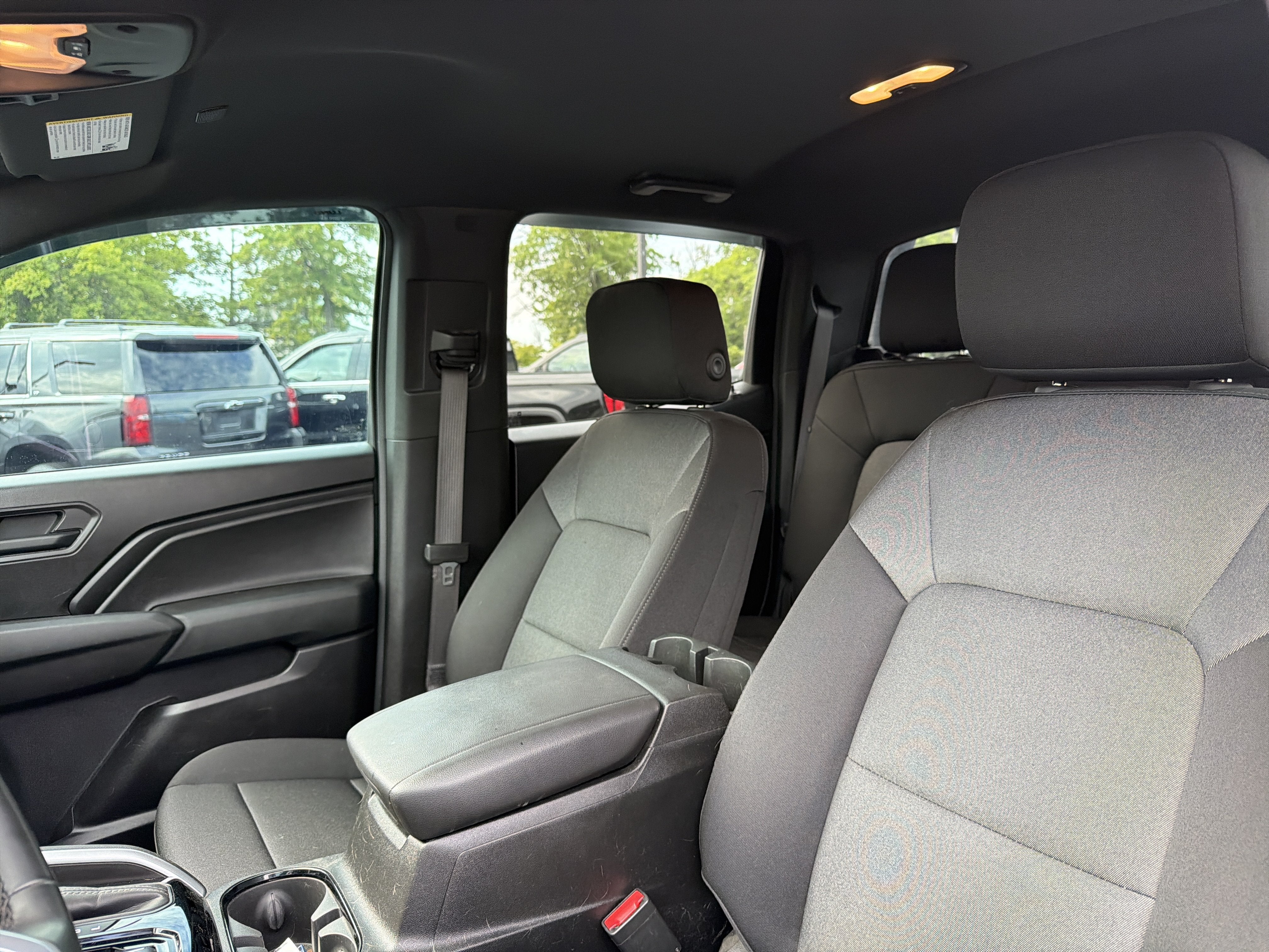 2025 Chevrolet Colorado WT/LT