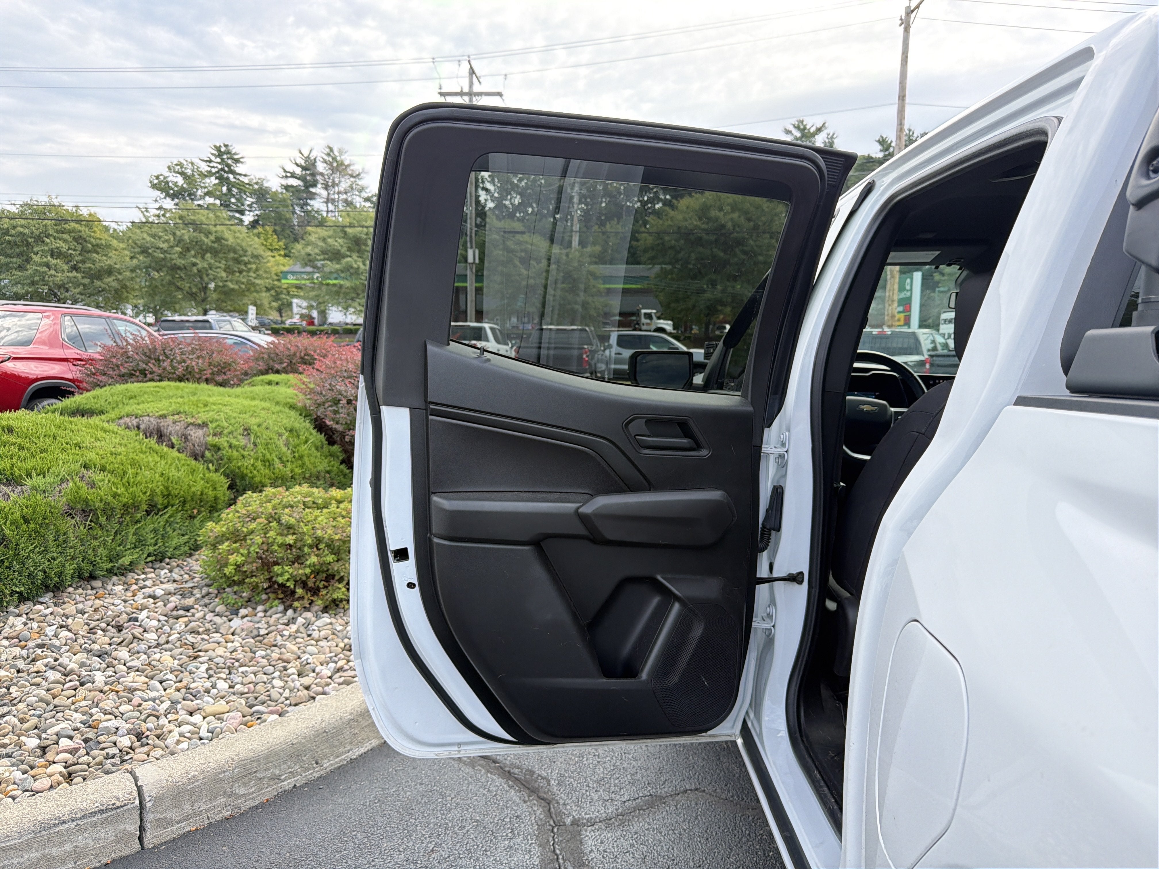 2025 Chevrolet Colorado WT/LT