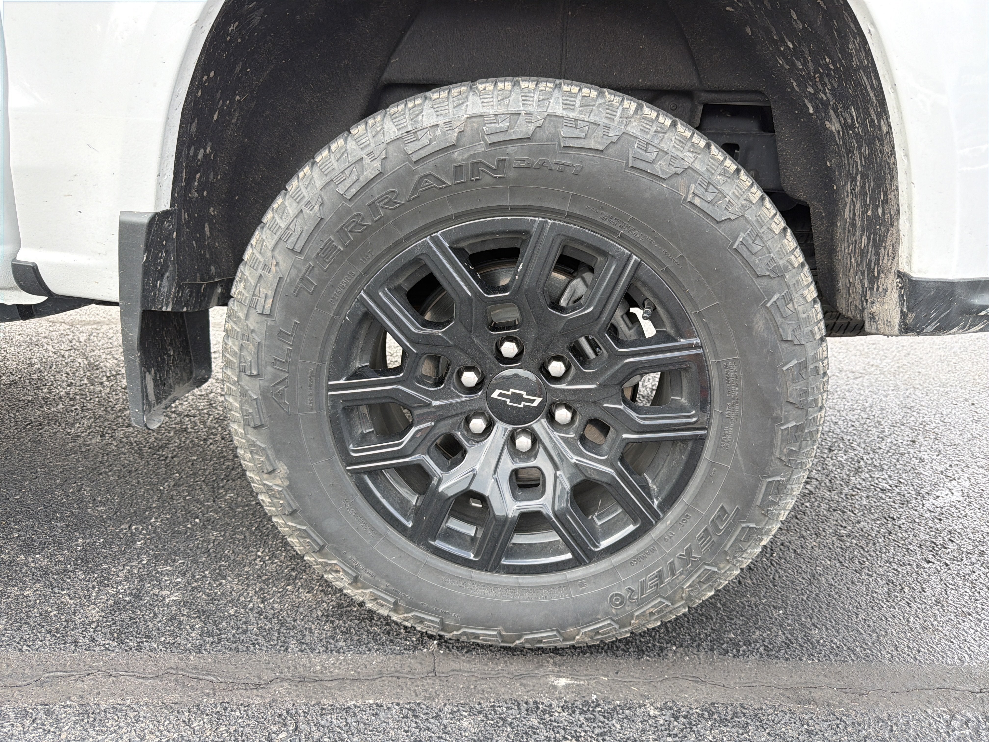 2025 Chevrolet Colorado WT/LT
