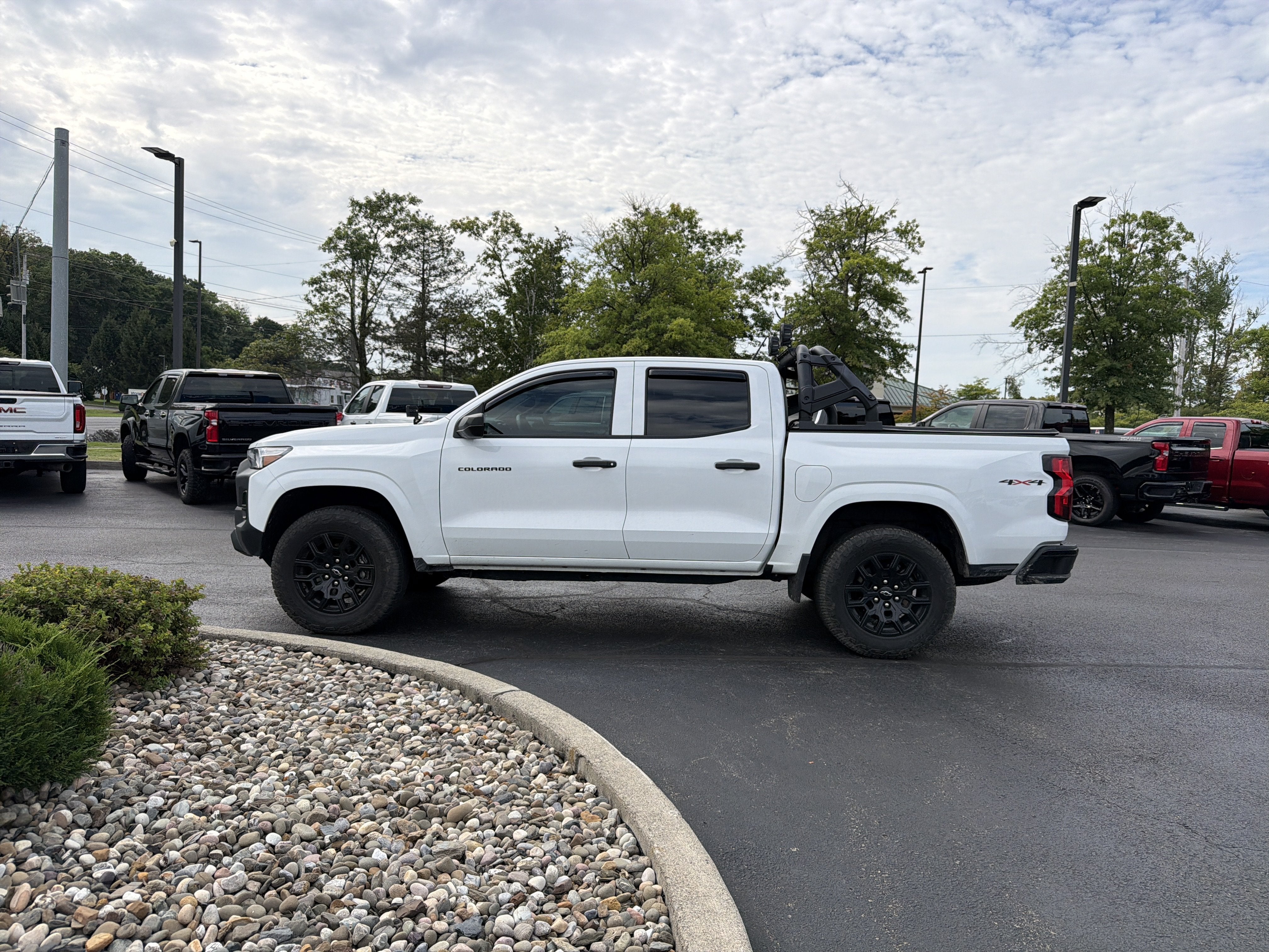 2025 Chevrolet Colorado WT/LT