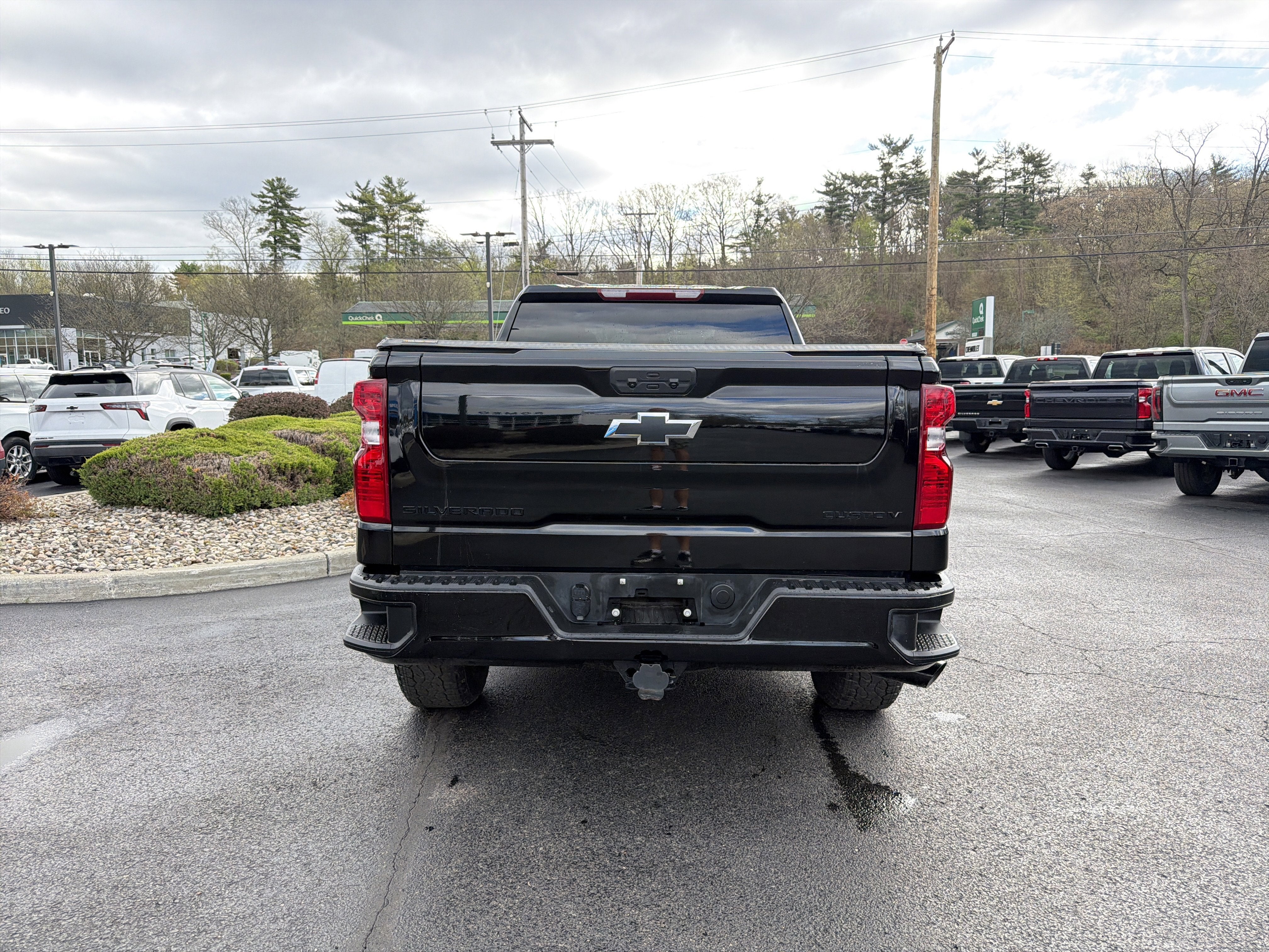 2025 Chevrolet Silverado 1500 Custom
