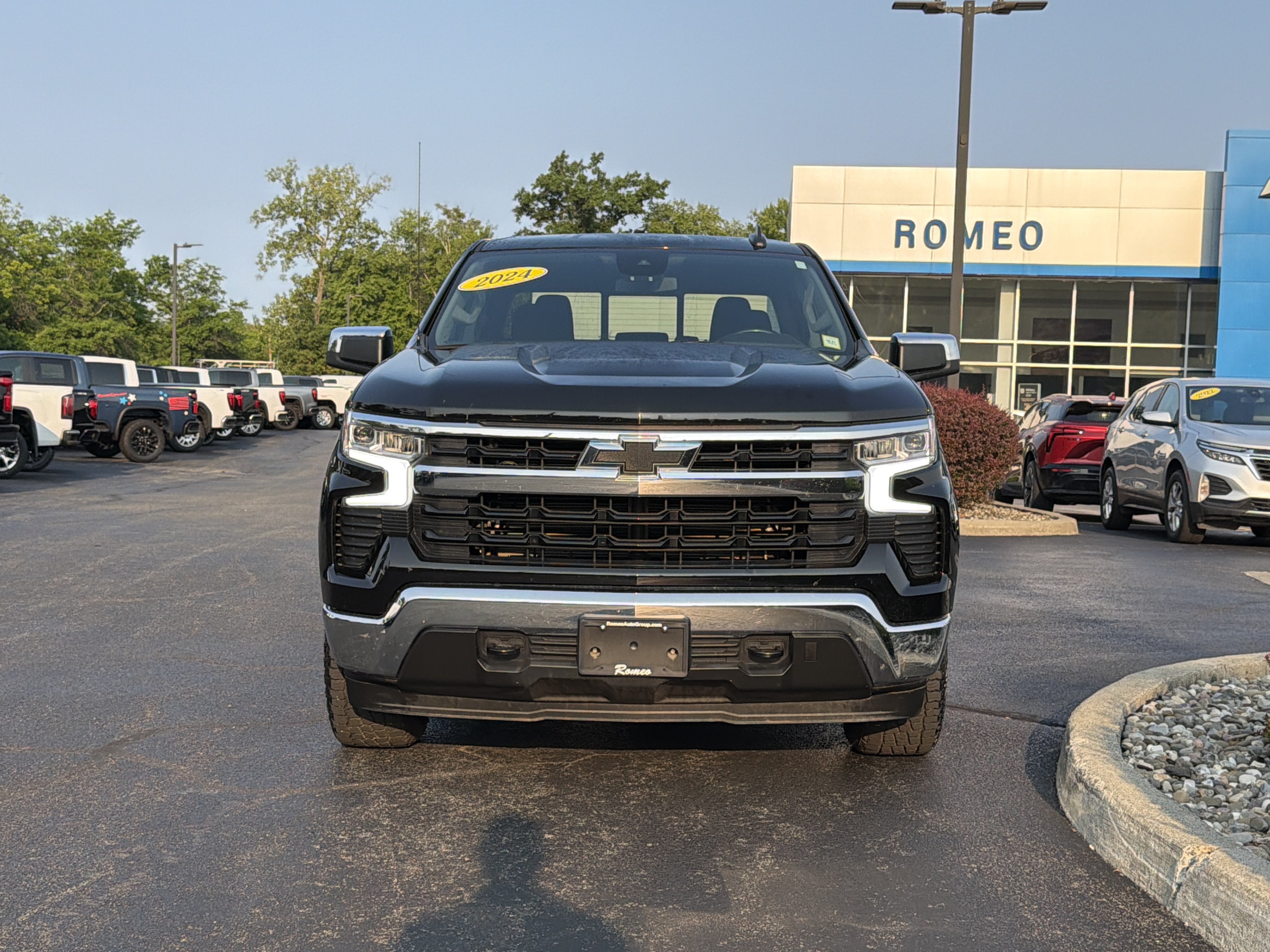 2024 Chevrolet Silverado 1500 LT