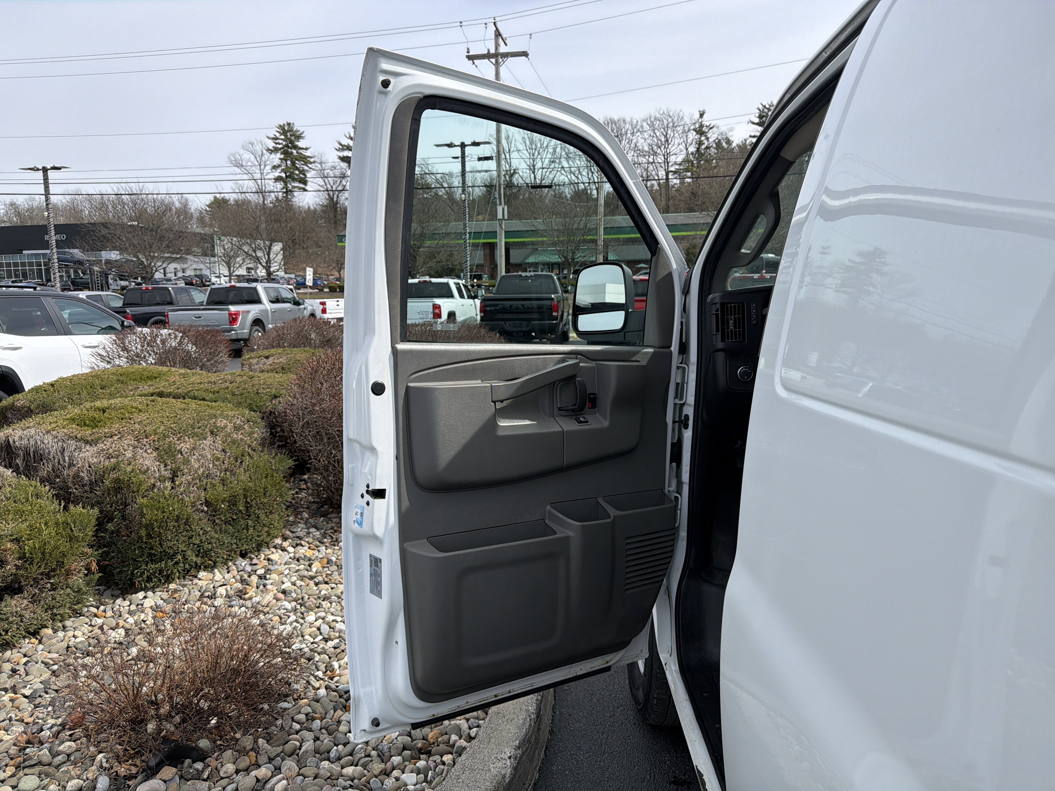 2021 Chevrolet Express Cargo 3500 WT