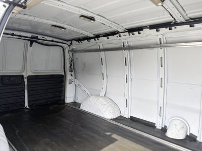 2021 Chevrolet Express Cargo 3500 WT