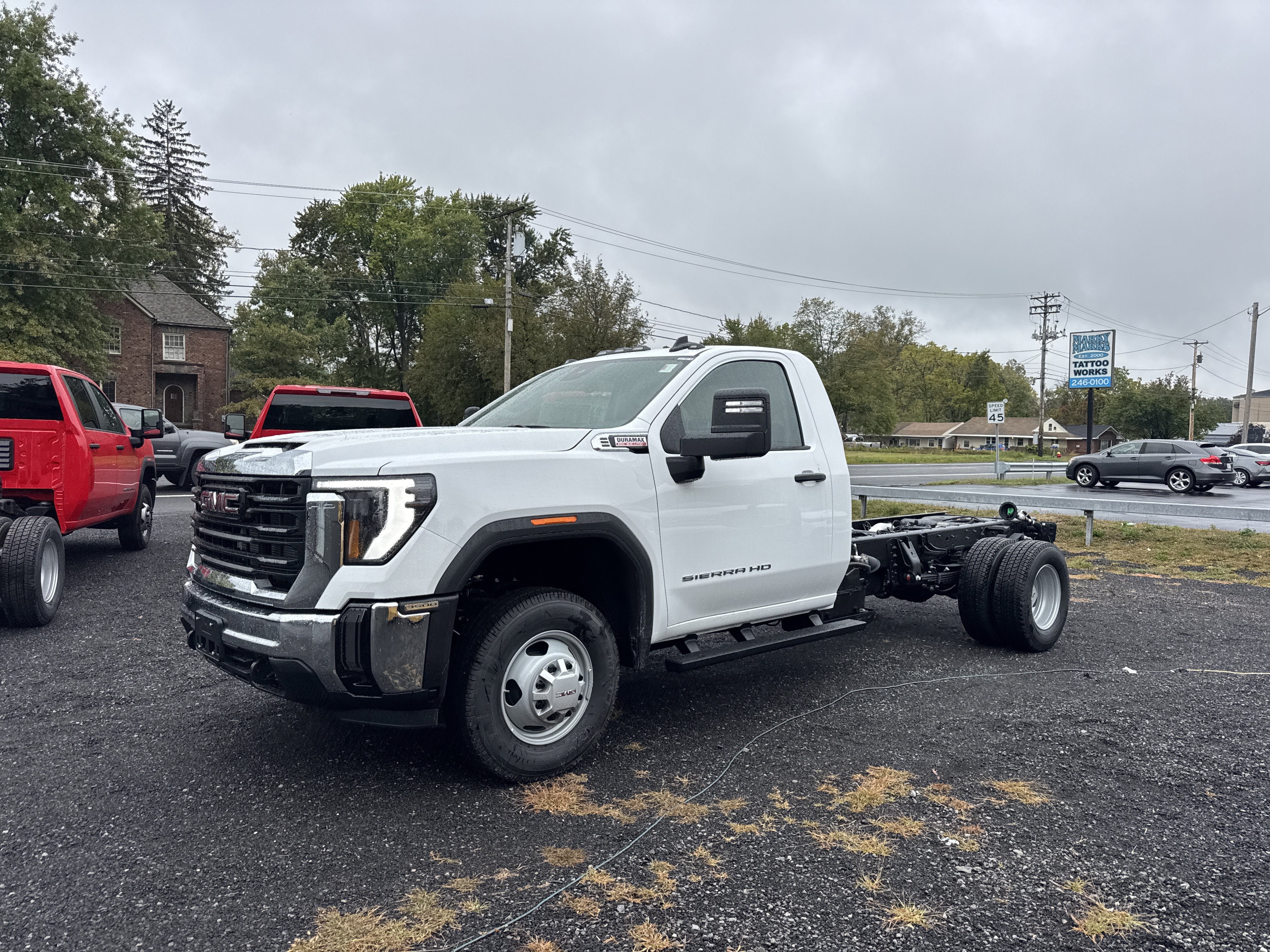 2025 GMC Sierra 3500 HD Chassis Cab Pro
