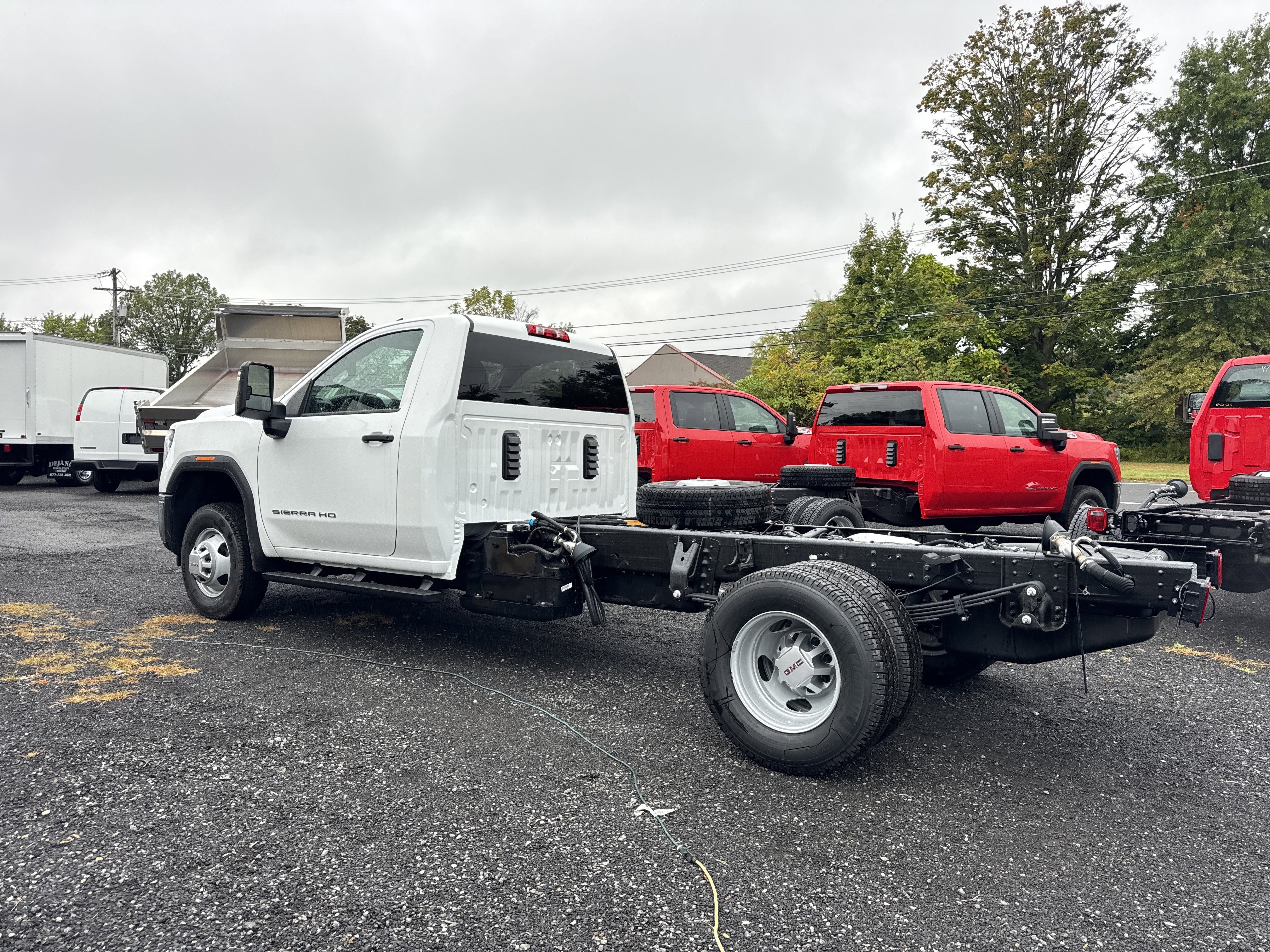 2025 GMC Sierra 3500 HD Chassis Cab Pro