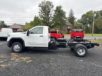 2025 GMC Sierra 3500 HD Chassis Cab Pro