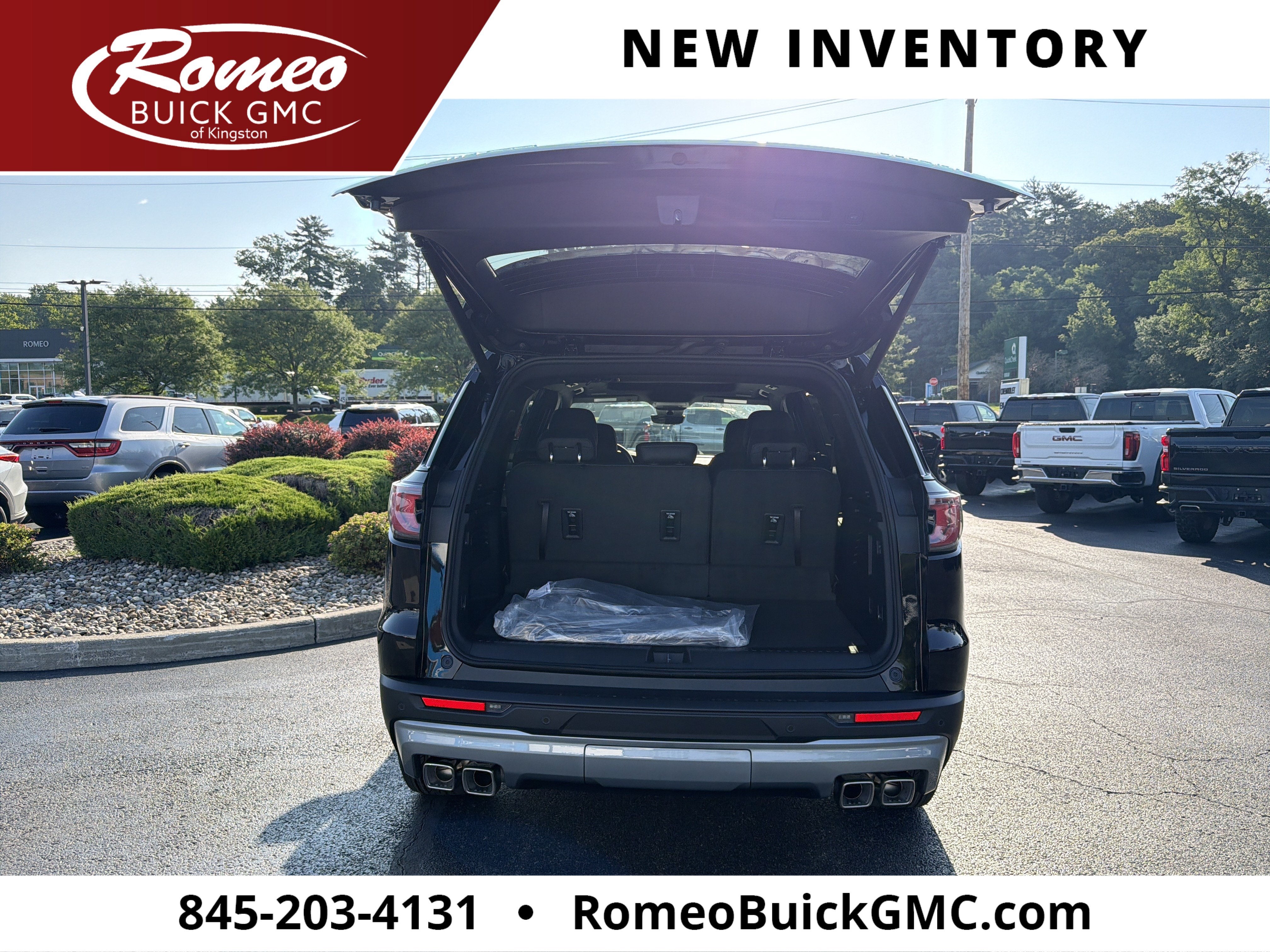 2027 GMC Acadia Elevation