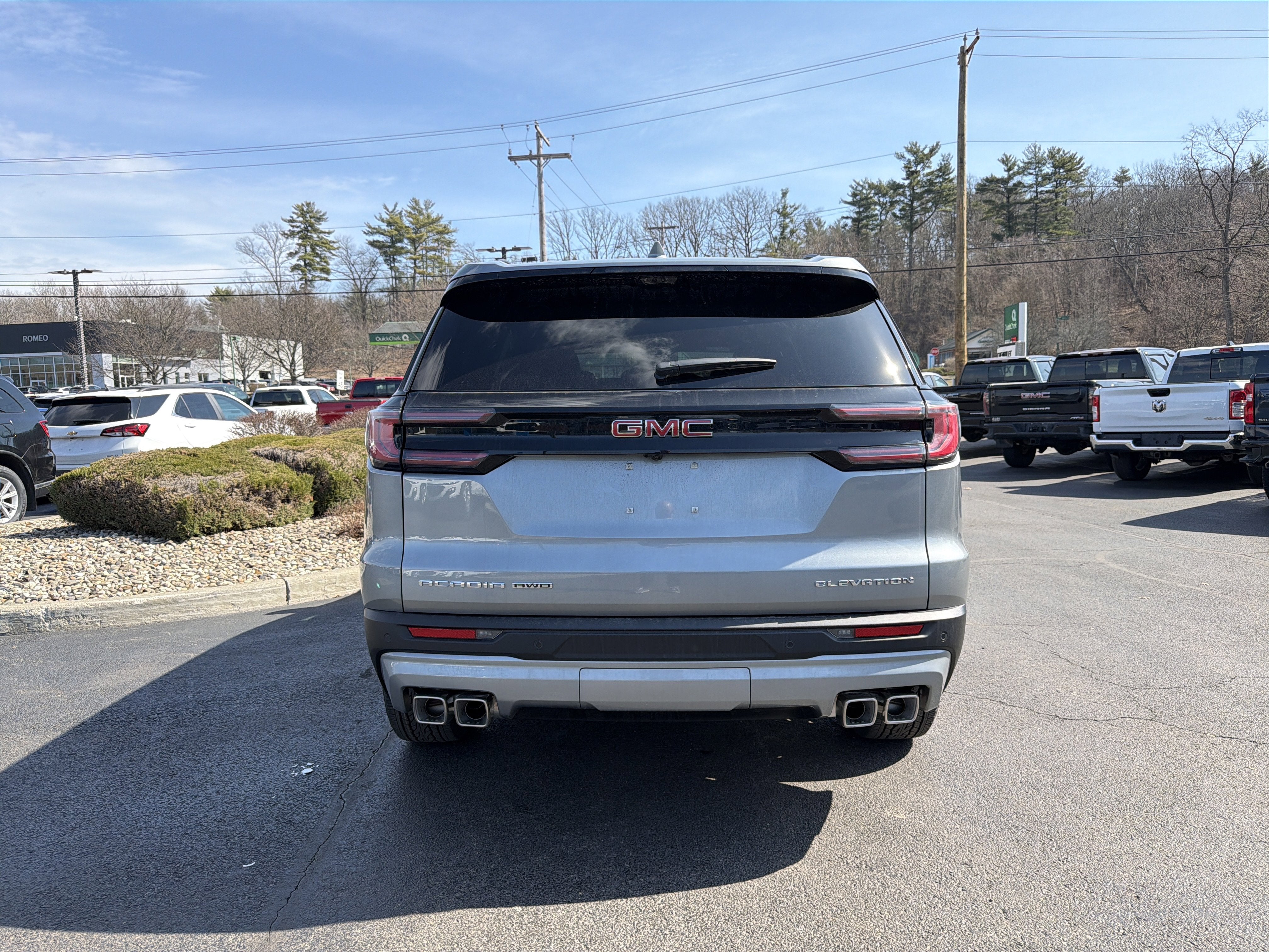 2026 GMC Acadia Elevation