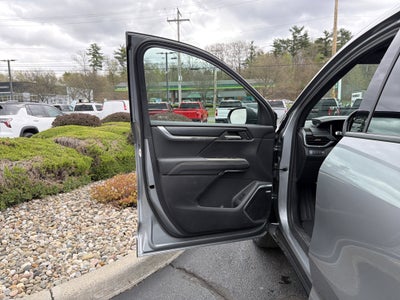 2024 GMC Acadia Elevation